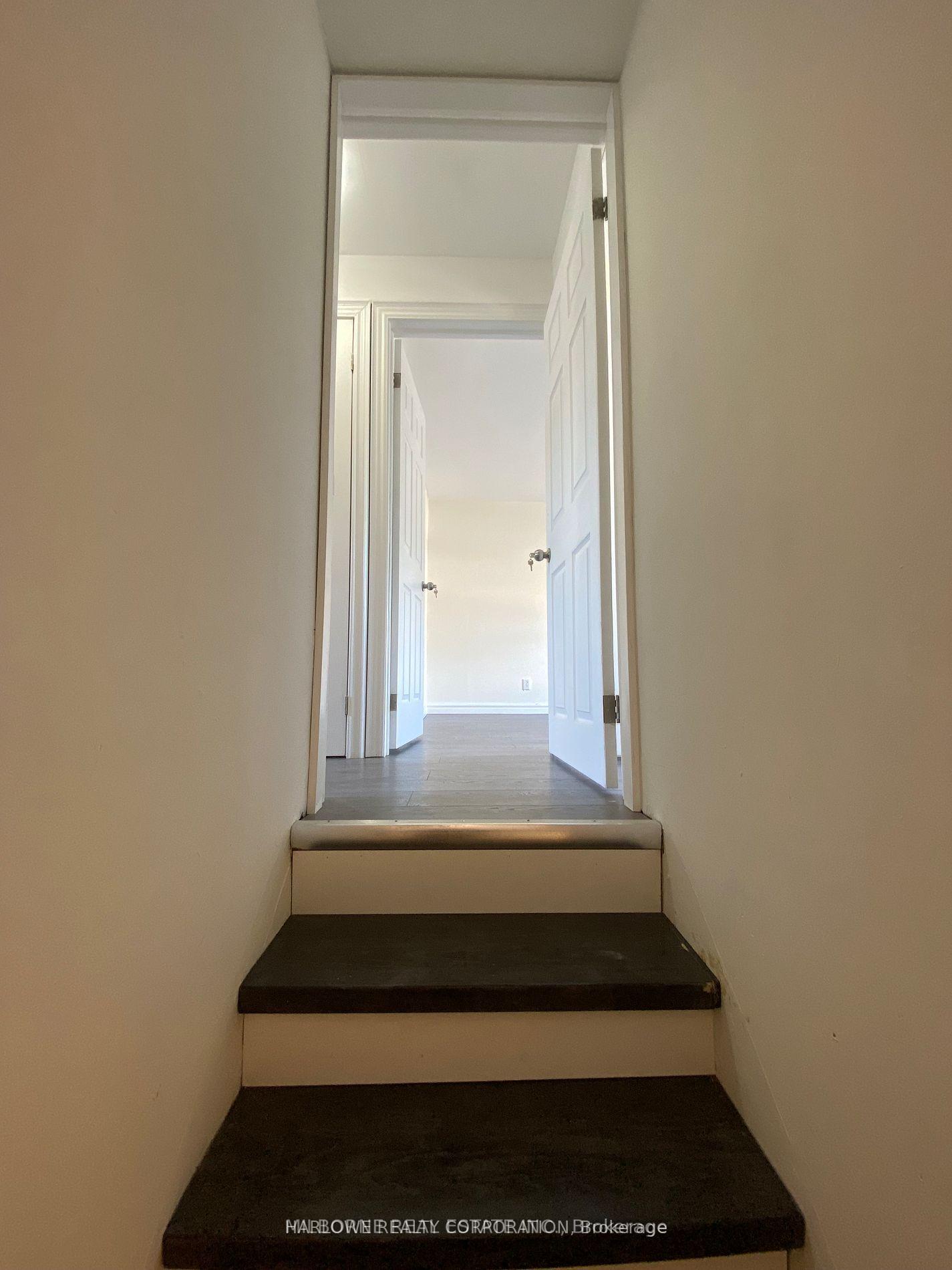 Photo 8 of Unit 2, 546 Barton Street E, Hamilton, Gibson — HOMEH