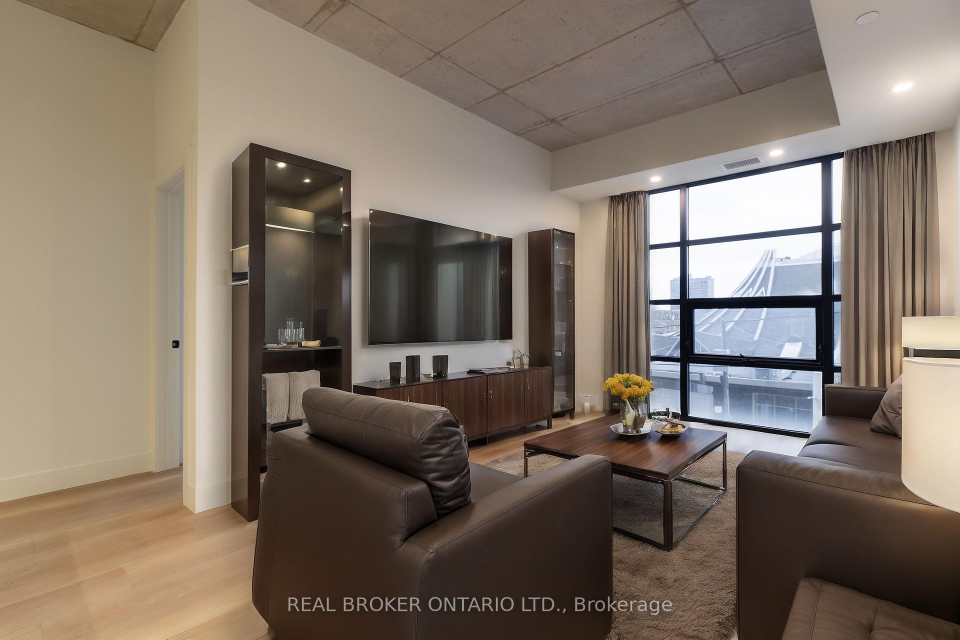 Photo 4 of Unit 408, 24 Augusta Street, Hamilton, Corktown — HOMEH