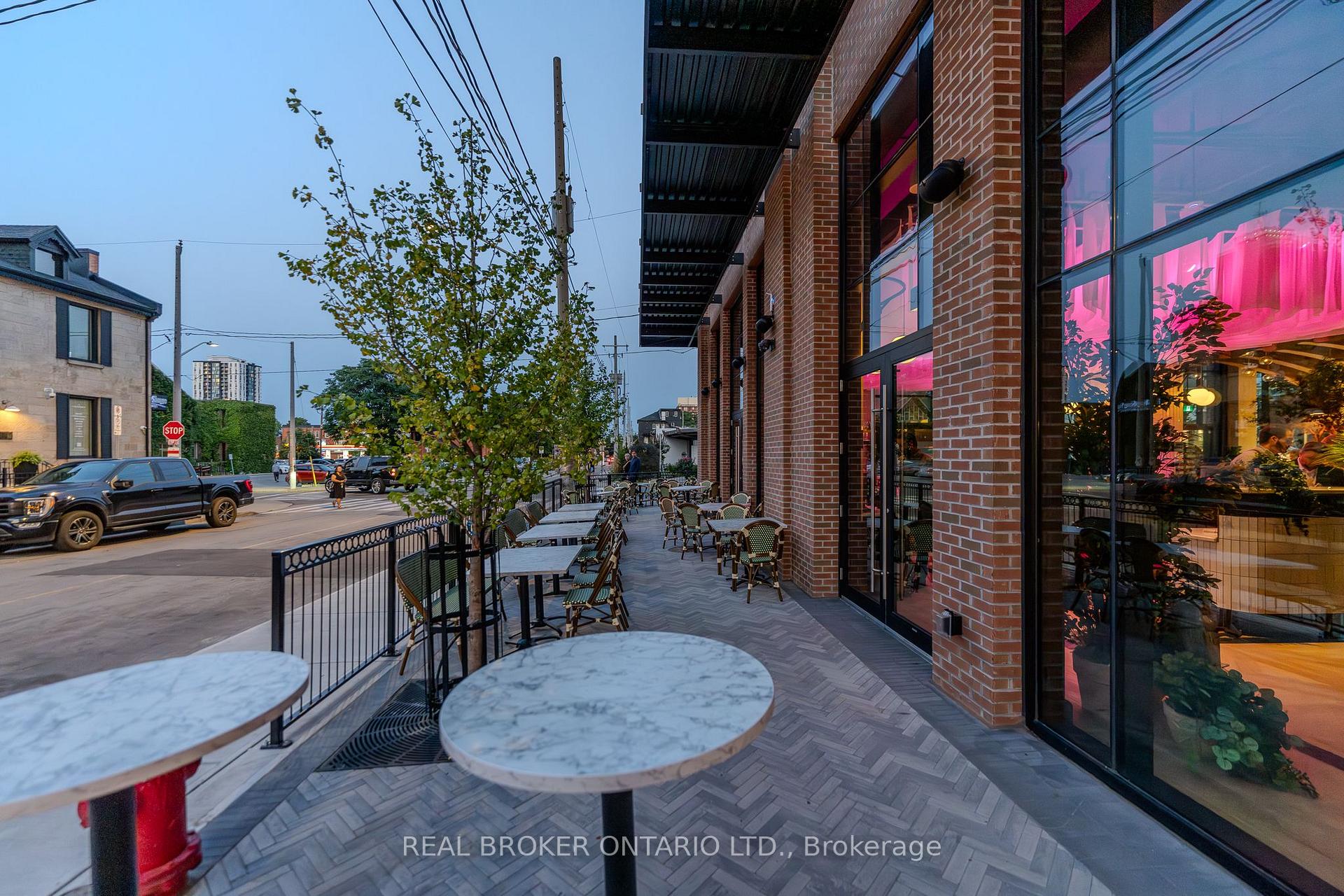 Photo 10 of Unit 408, 24 Augusta Street, Hamilton, Corktown — HOMEH