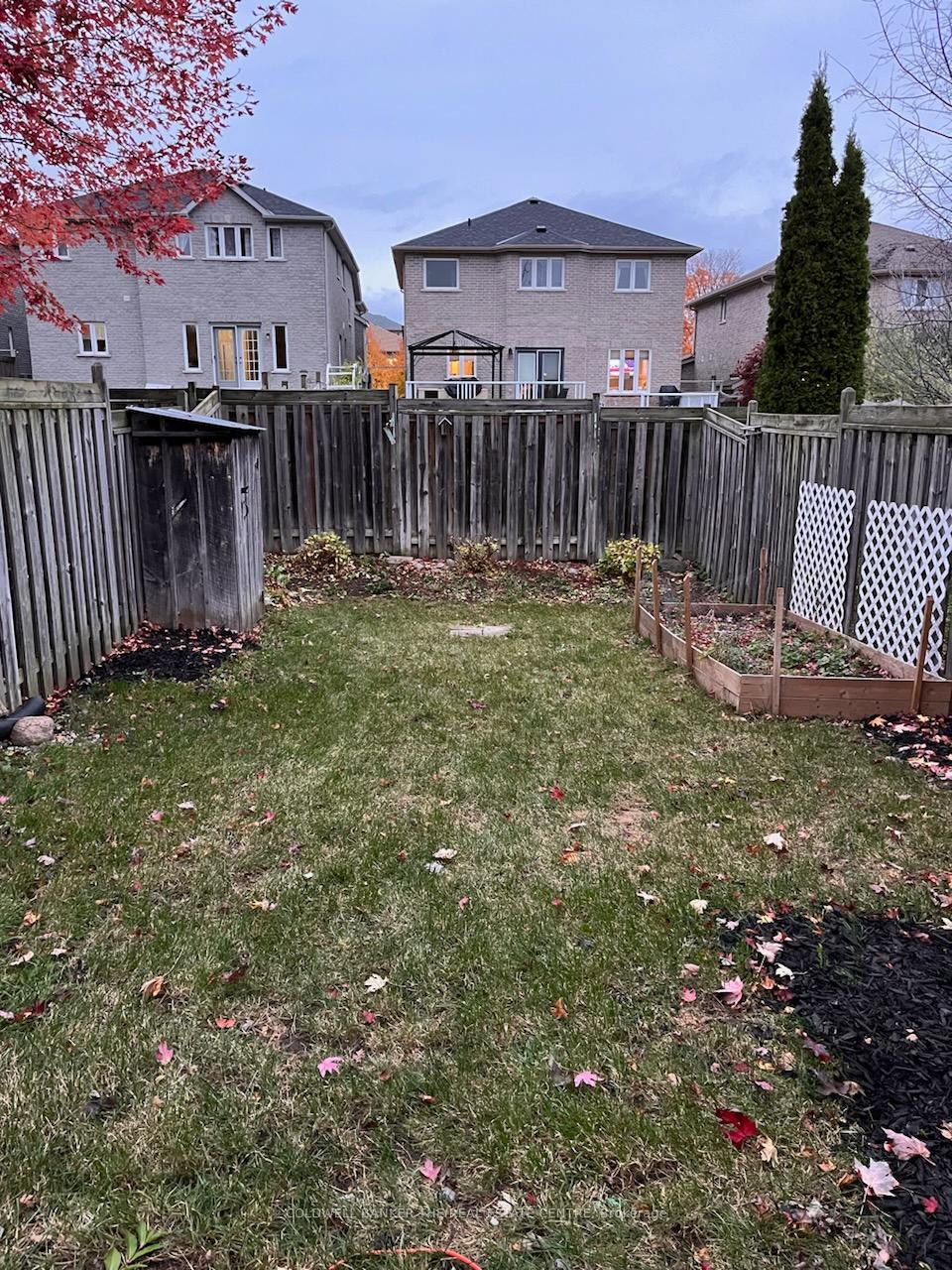 Photo 12 of 28 Lions Gate Boulevard, Barrie, Little Lake — HOMEH