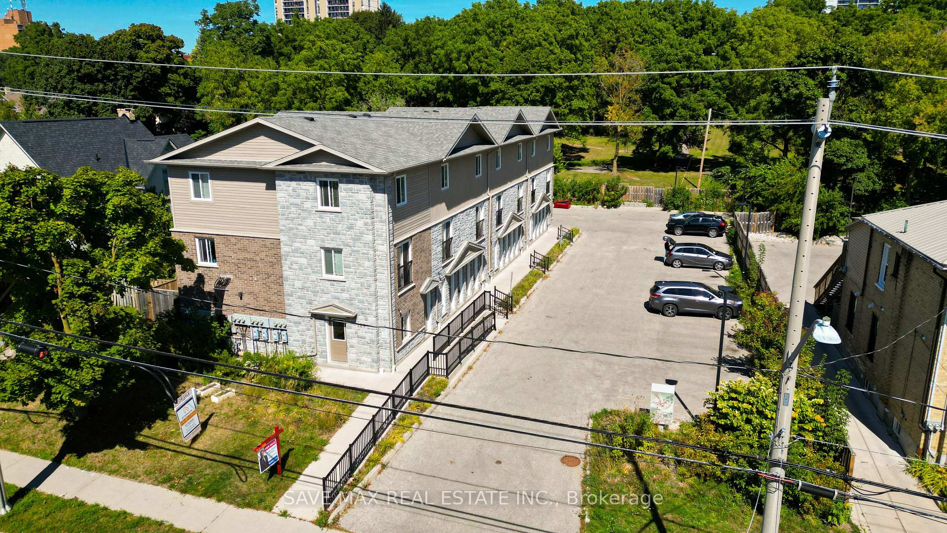 Photo 19 of Unit 3, 122 Courtland Avenue E, Kitchener — HOMEH