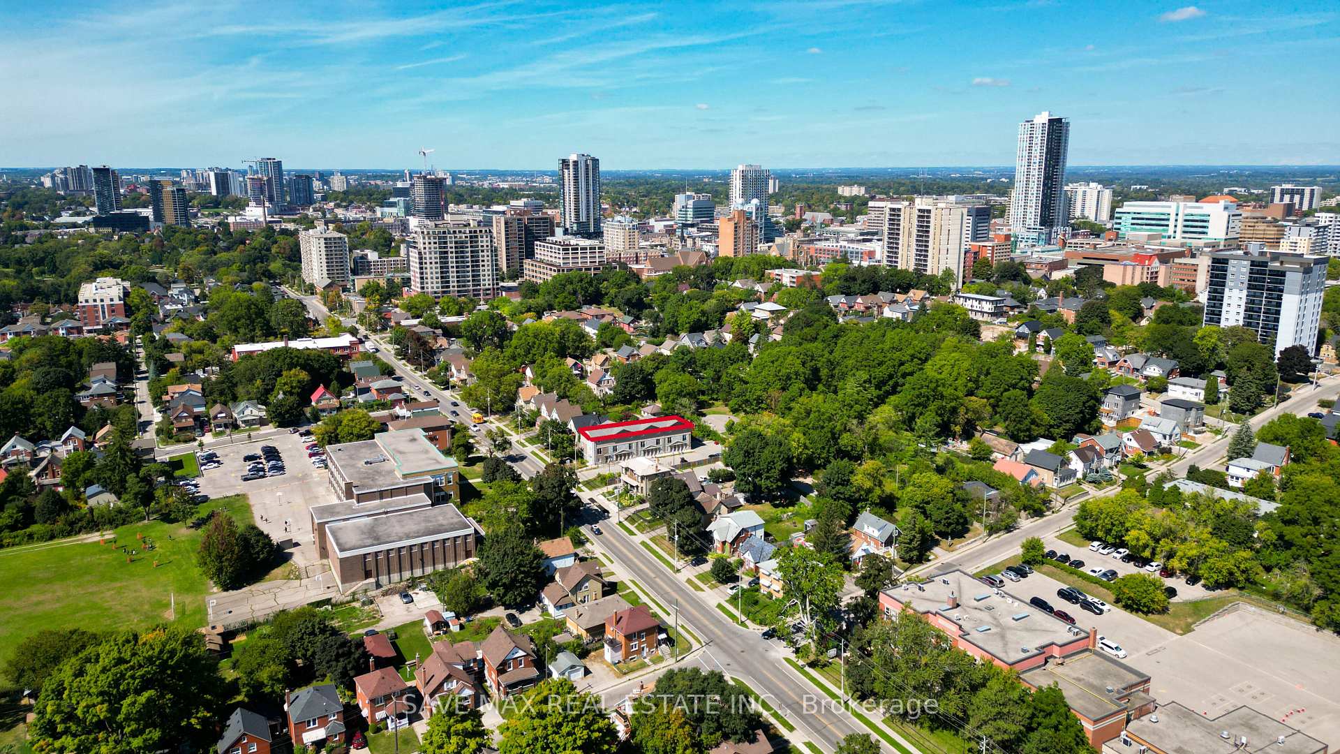 Photo 15 of Unit 3, 122 Courtland Avenue E, Kitchener — HOMEH
