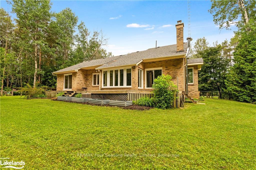 Photo 4 of 7277 36 37 Nottawasaga Sr, Clearview, Rural Clearview — HOMEH