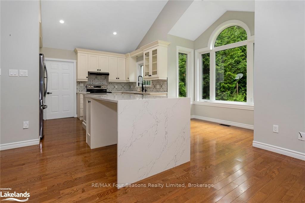 Photo 17 of 7277 36 37 Nottawasaga Sr, Clearview, Rural Clearview — HOMEH