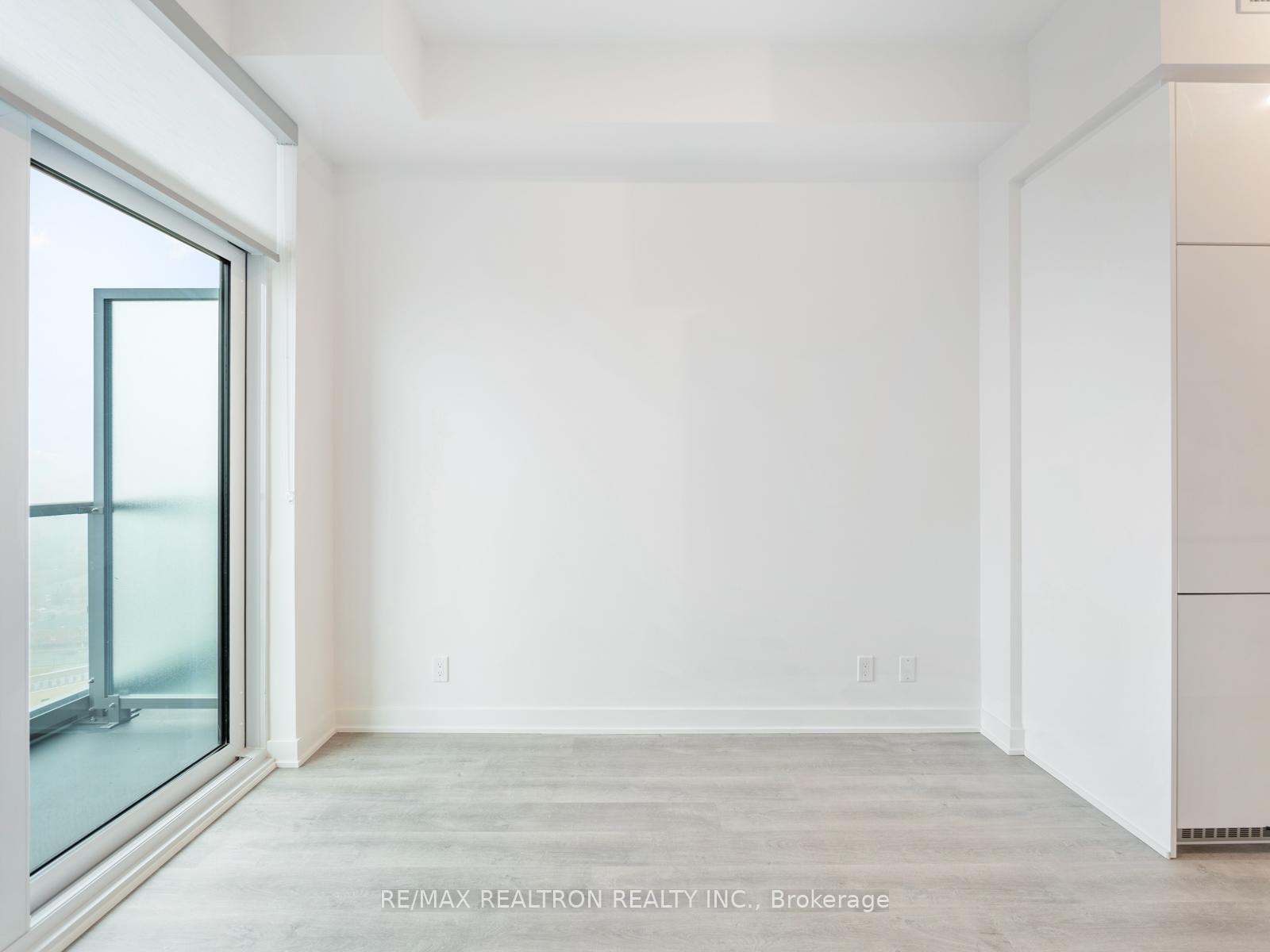 Photo 20 of Unit 2503, 30 Upper Mall Way, Vaughan, Brownridge — HOMEH