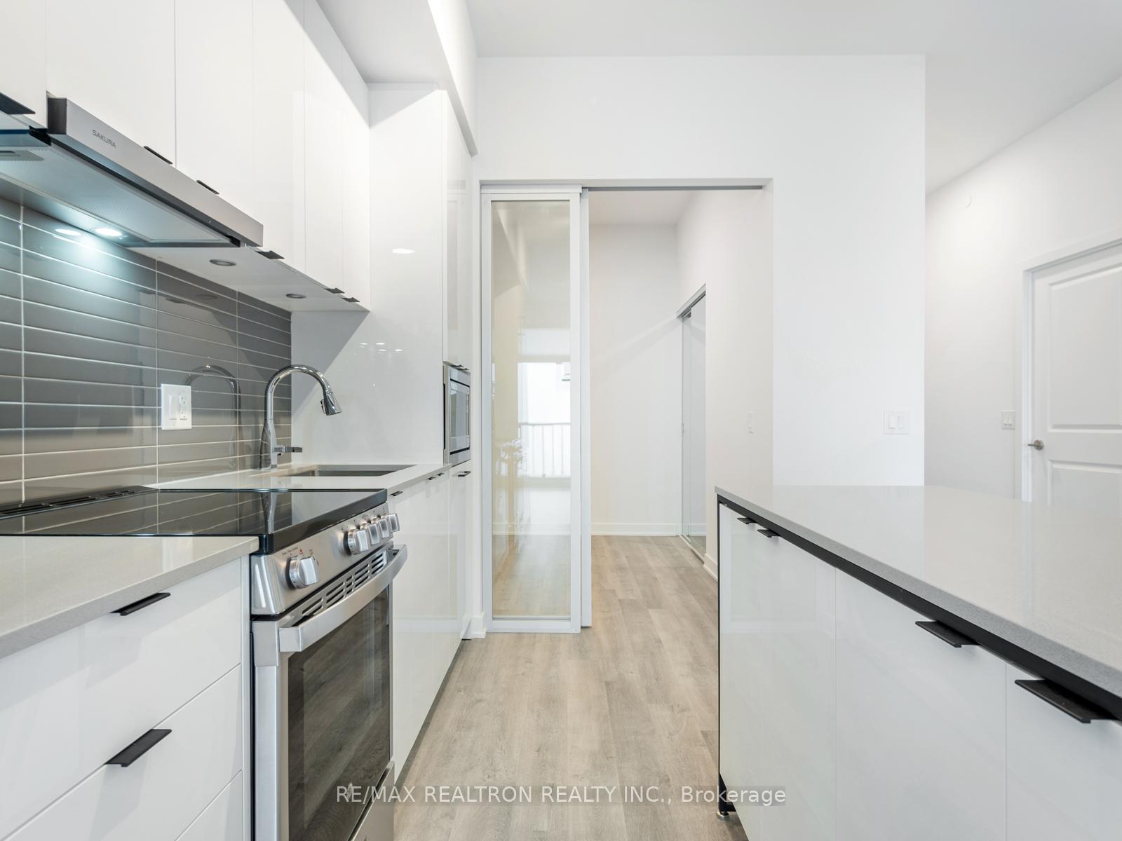 Photo 23 of Unit 2503, 30 Upper Mall Way, Vaughan, Brownridge — HOMEH