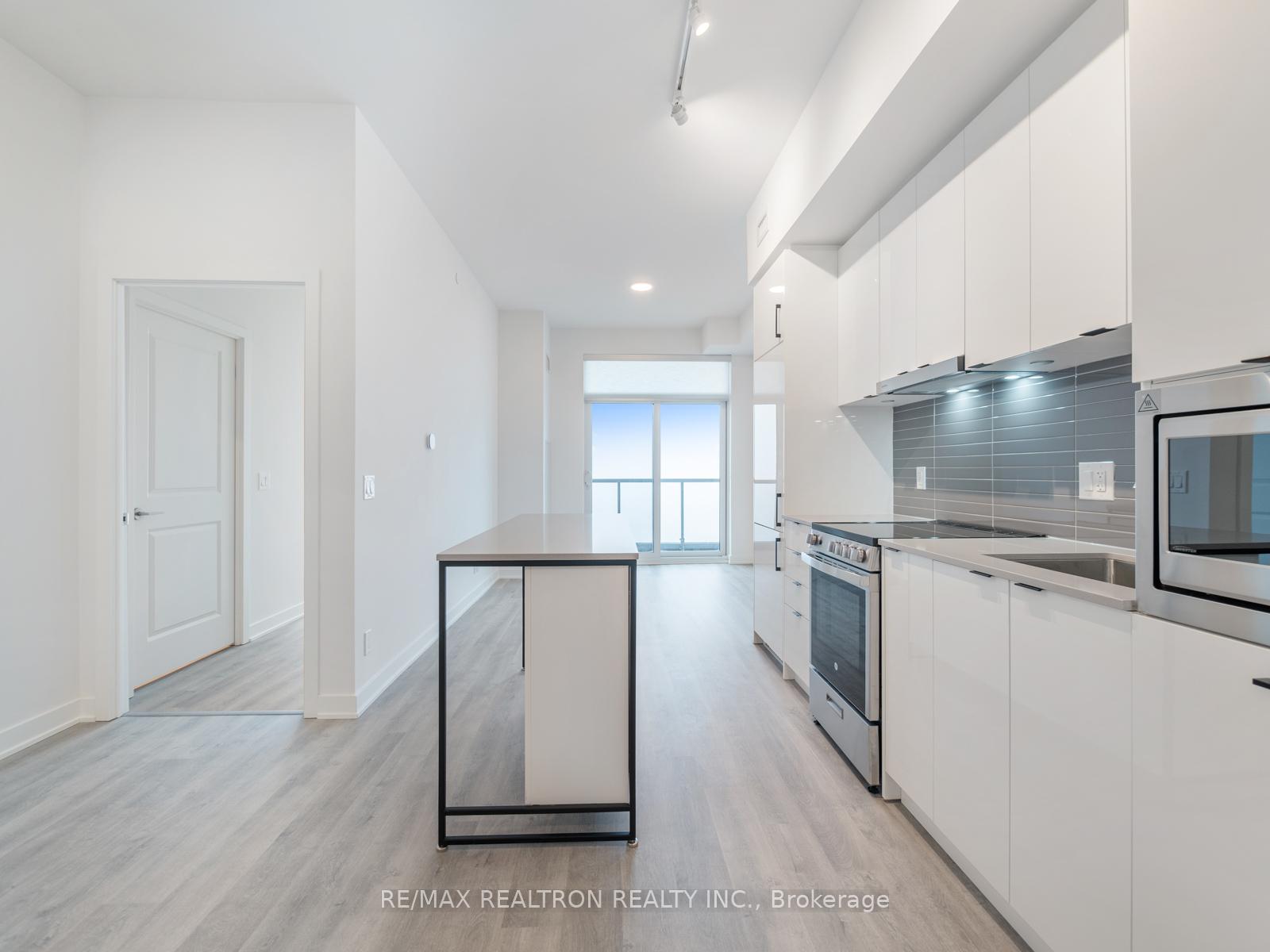Photo 28 of Unit 2503, 30 Upper Mall Way, Vaughan, Brownridge — HOMEH