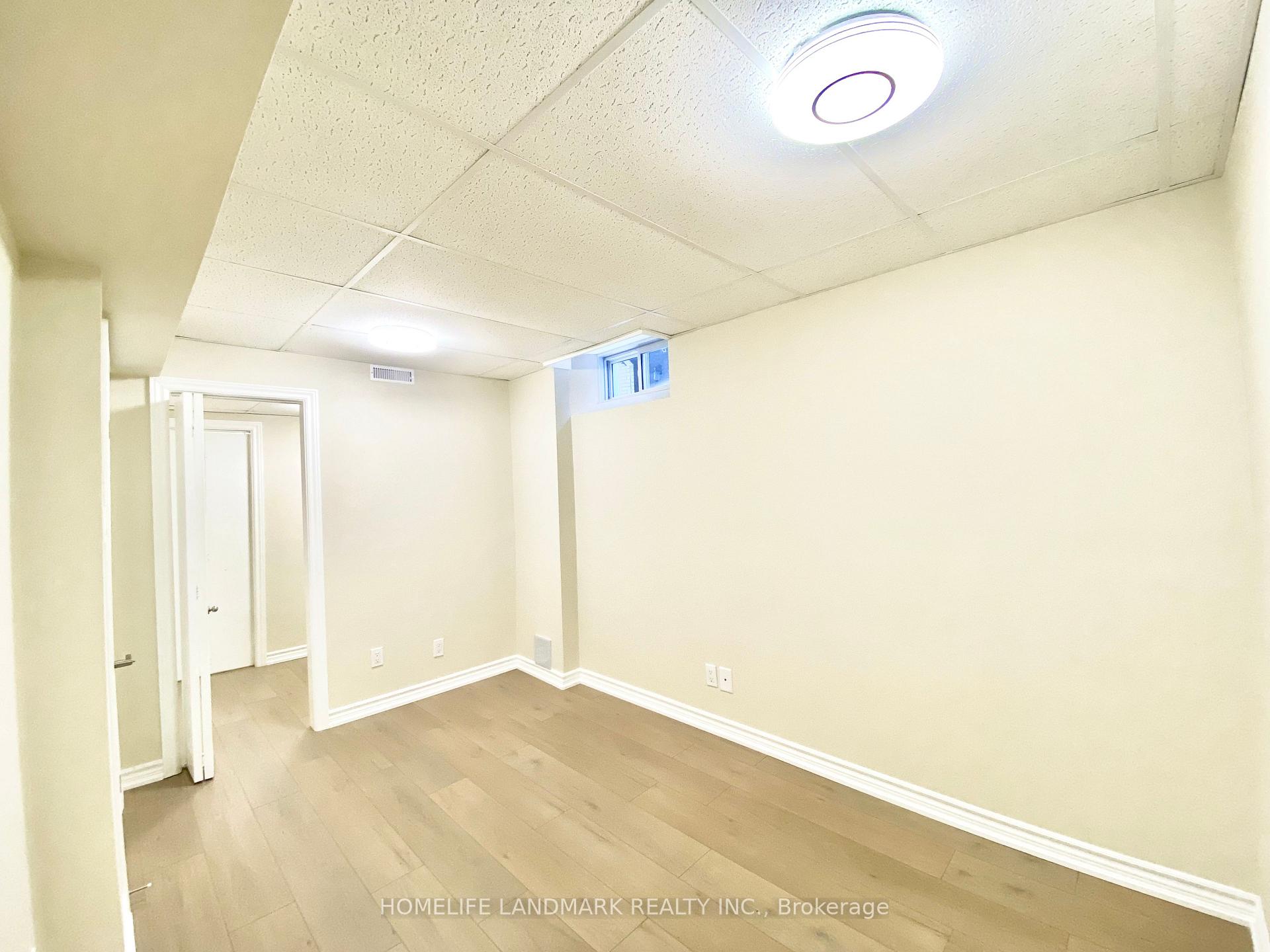 Photo 4 of Unit Bsmt, 129 Primeau Drive, Aurora, Aurora Grove — HOMEH