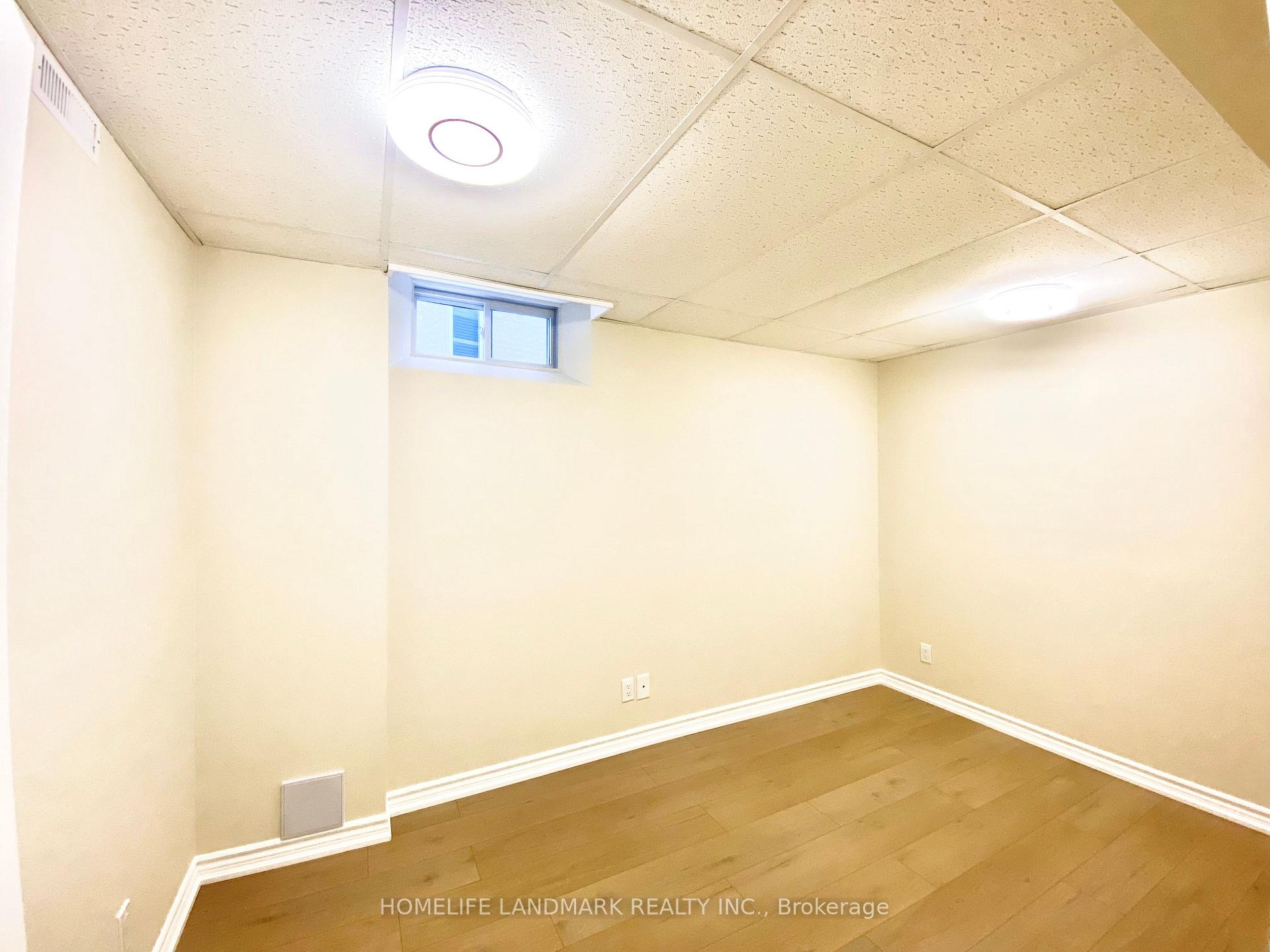 Photo 3 of Unit Bsmt, 129 Primeau Drive, Aurora, Aurora Grove — HOMEH