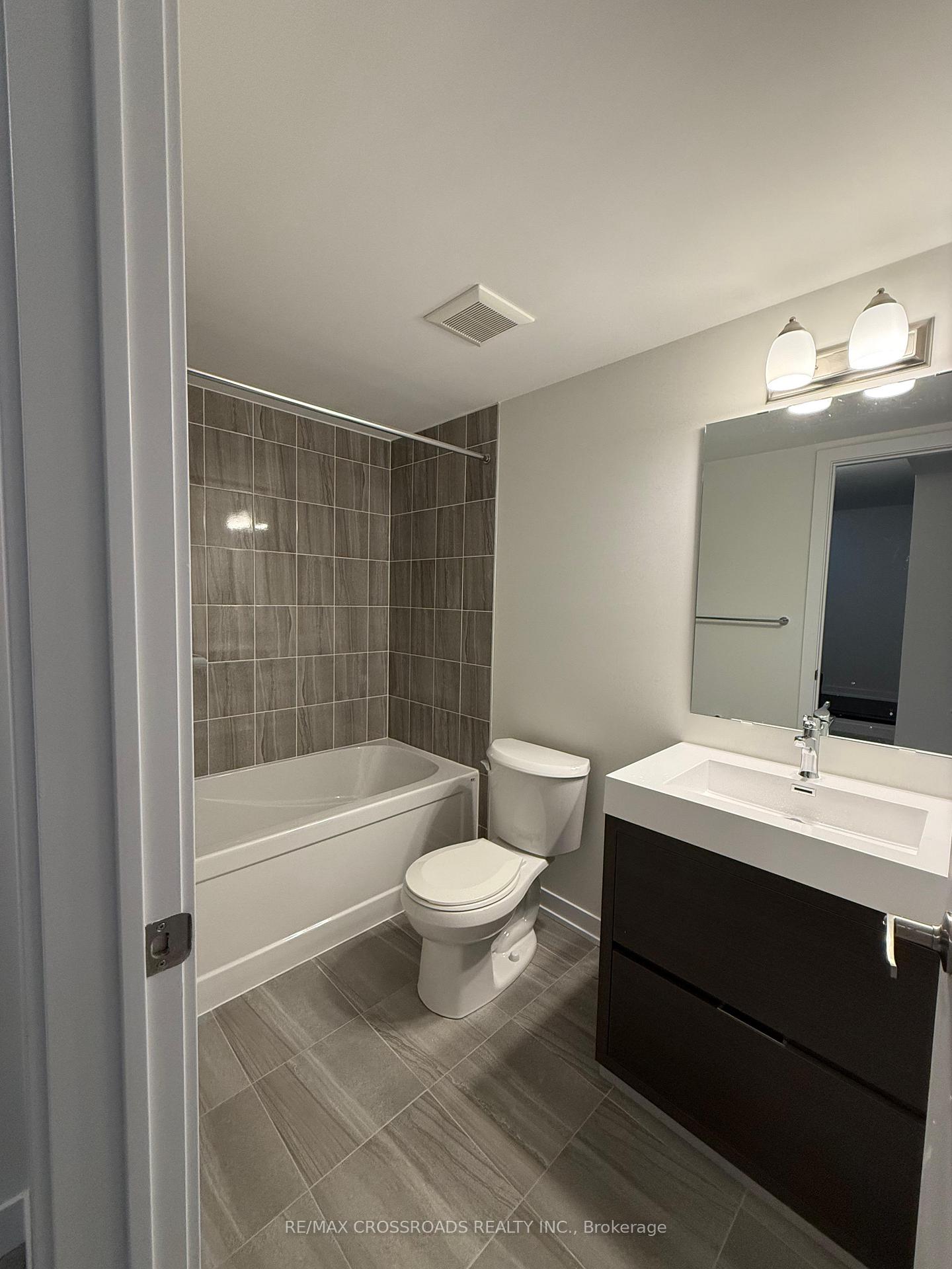 Photo 14 of Unit 503, 1865 Pickering Parkway, Pickering, Town Centre — HOMEH