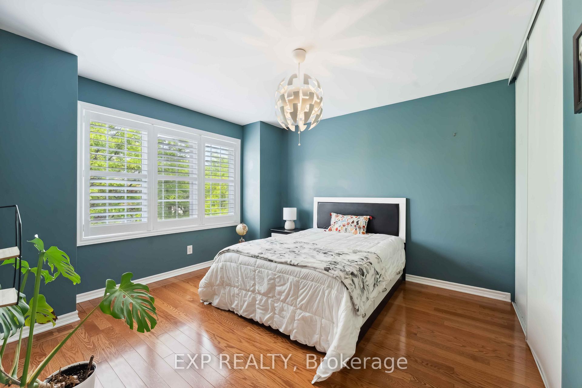 Photo 25 of 6925 Mary Anne Drive, Ottawa, Greely — HOMEH