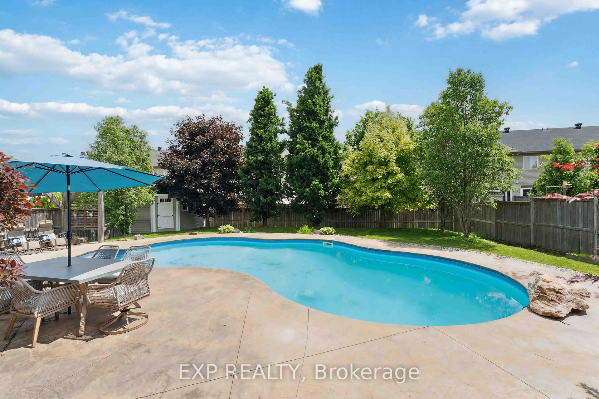 Photo 27 of 6925 Mary Anne Drive, Ottawa, Greely — HOMEH