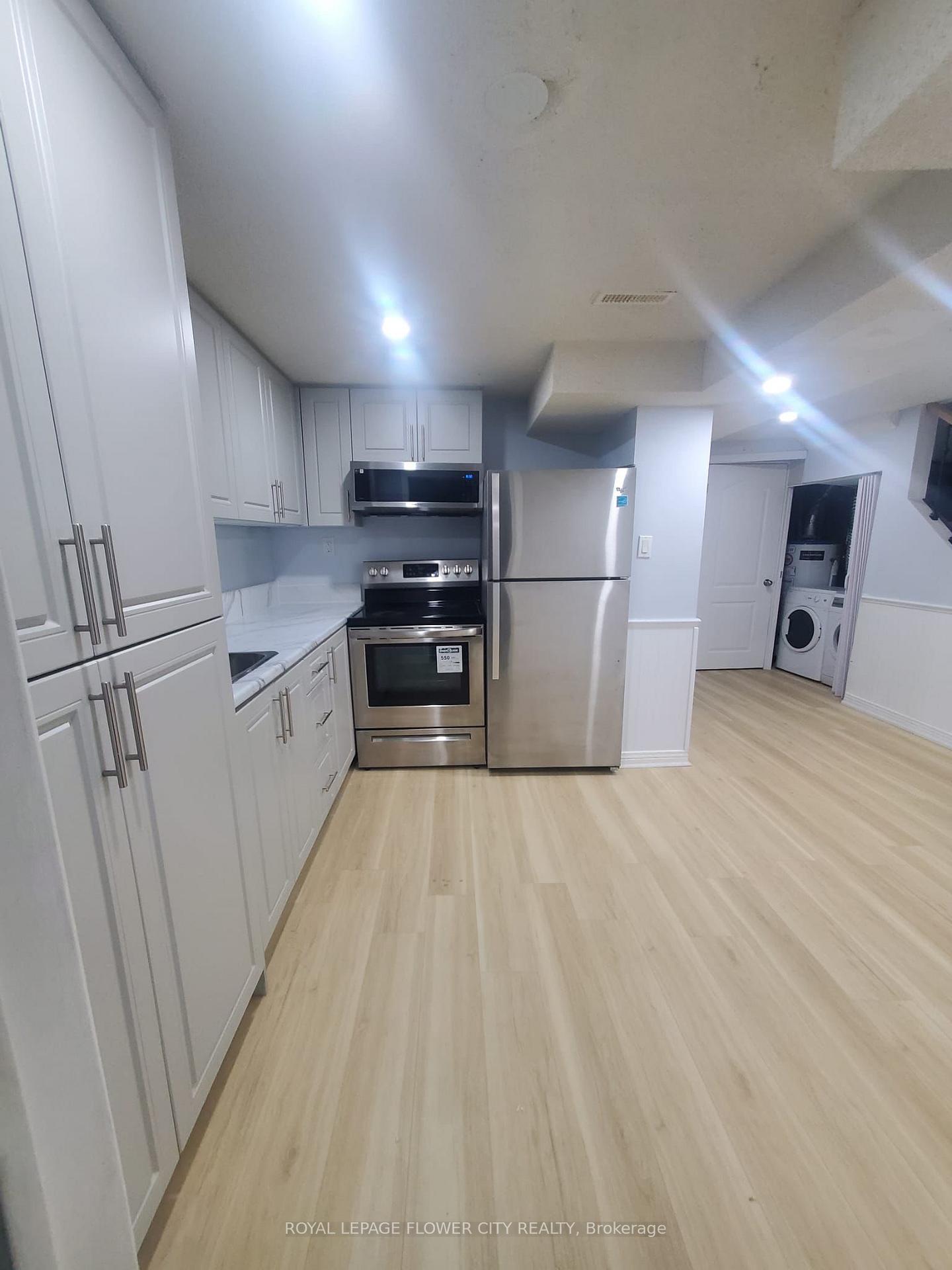 Photo 5 of Unit basemnt, 70 Teddington Crescent, Whitby, Pringle Creek — HOMEH