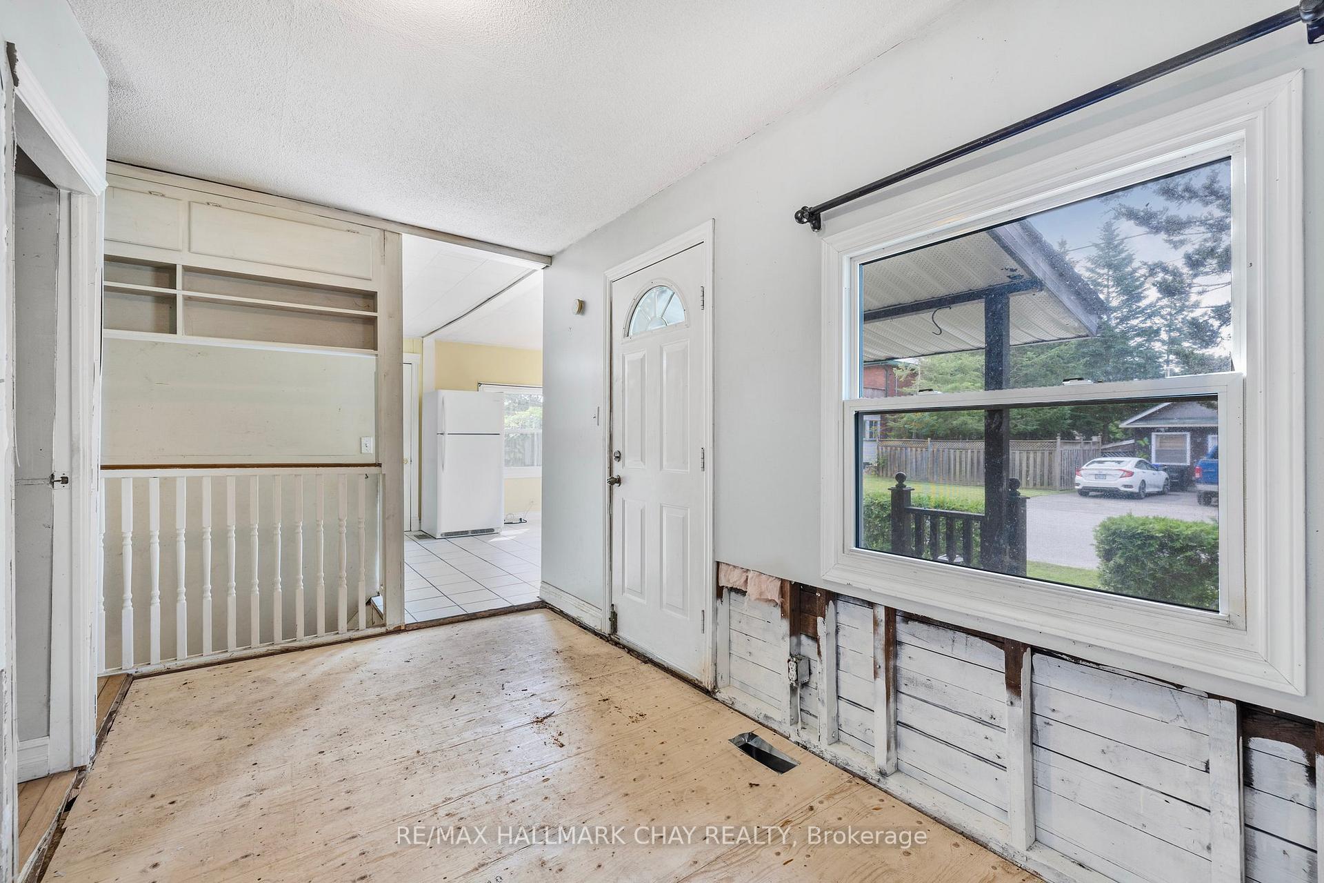 Photo 29 of 398 Hannah Street, Midland — HOMEH