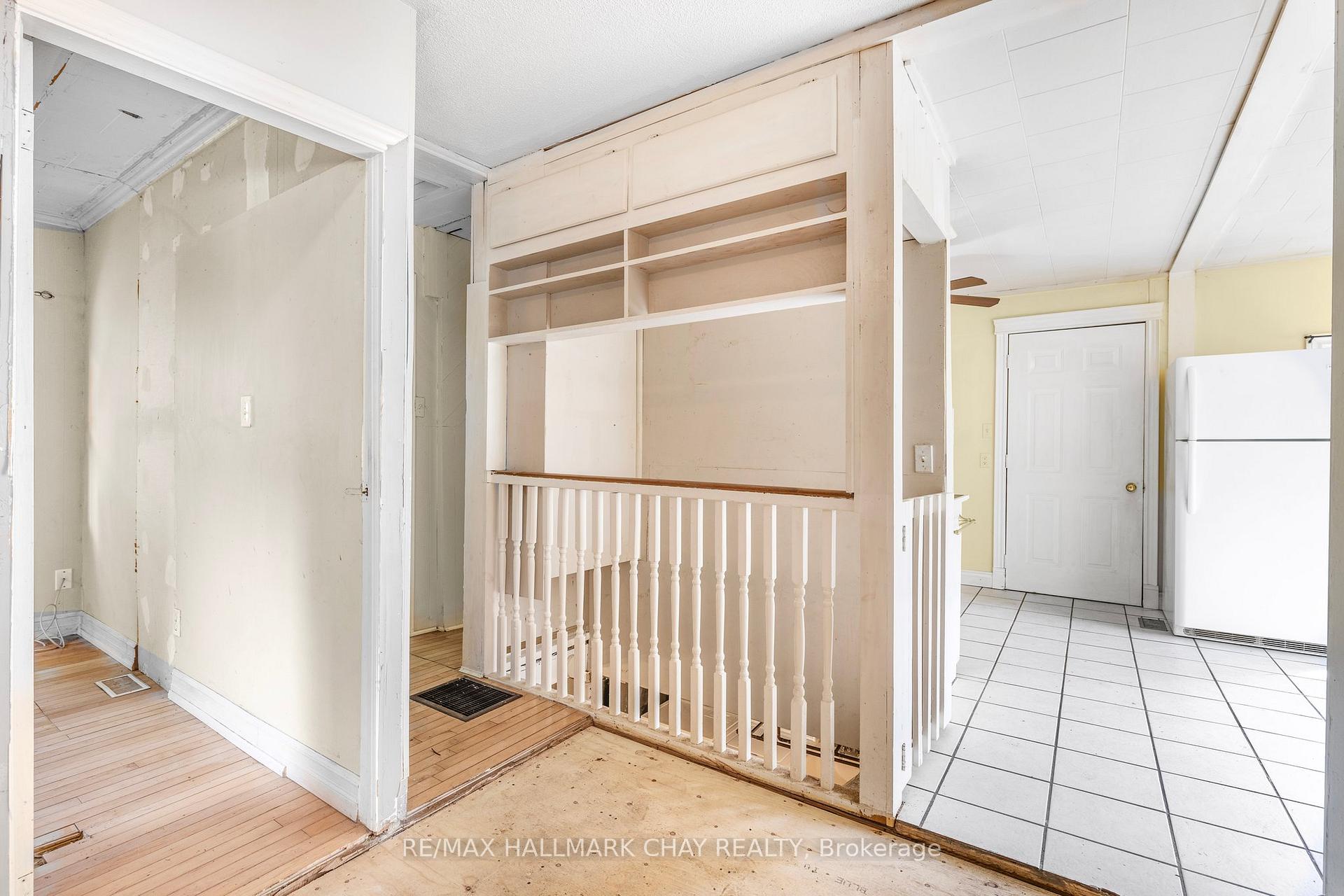 Photo 6 of 398 Hannah Street, Midland — HOMEH
