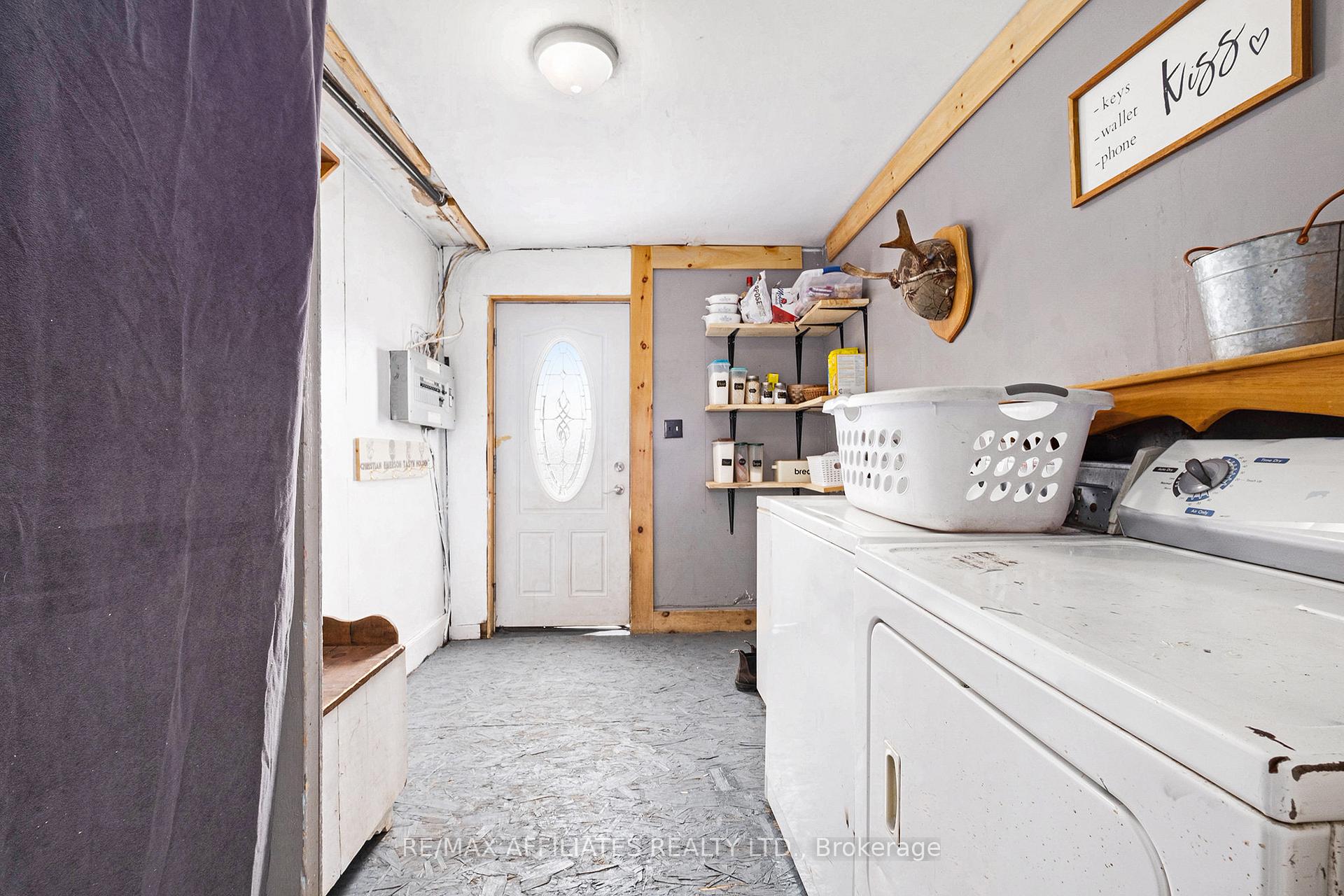 Photo 6 of 1505 Elm Tree Road, Frontenac, Frontenac Centre — HOMEH