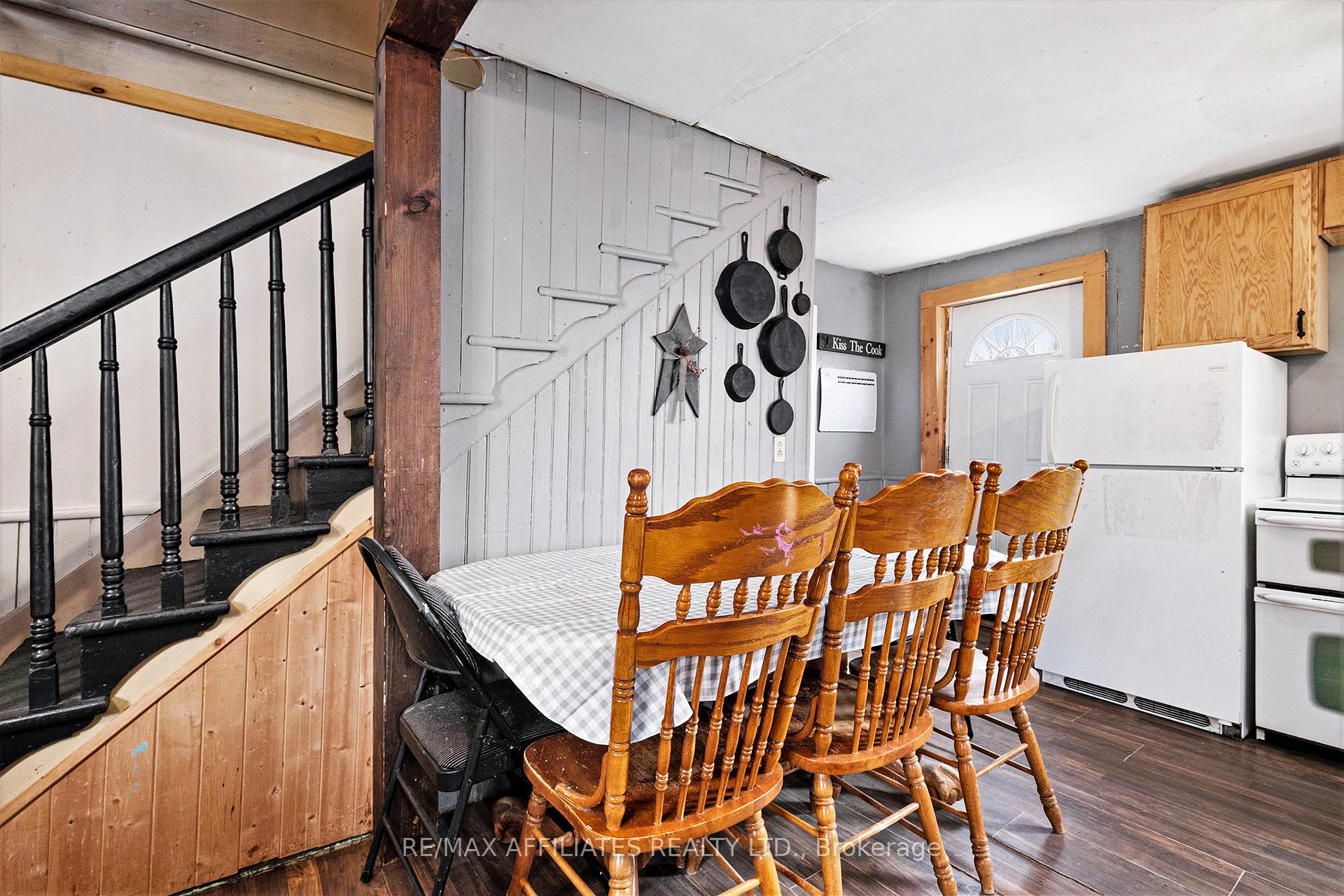 Photo 8 of 1505 Elm Tree Road, Frontenac, Frontenac Centre — HOMEH