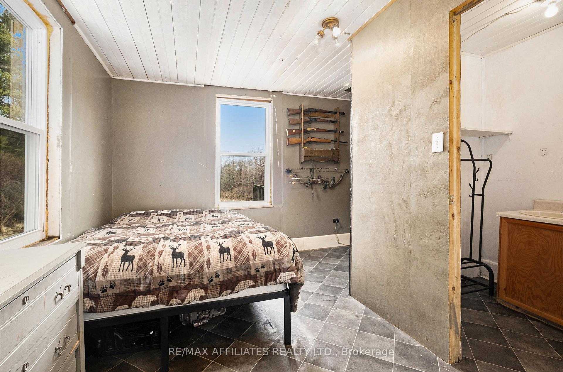 Photo 12 of 1505 Elm Tree Road, Frontenac, Frontenac Centre — HOMEH