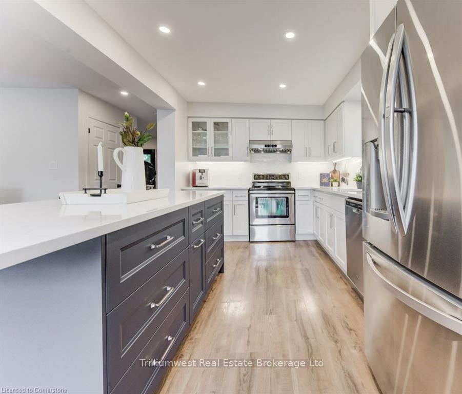Photo 15 of 33 Henderson Drive, Guelph, Grange Road — HOMEH