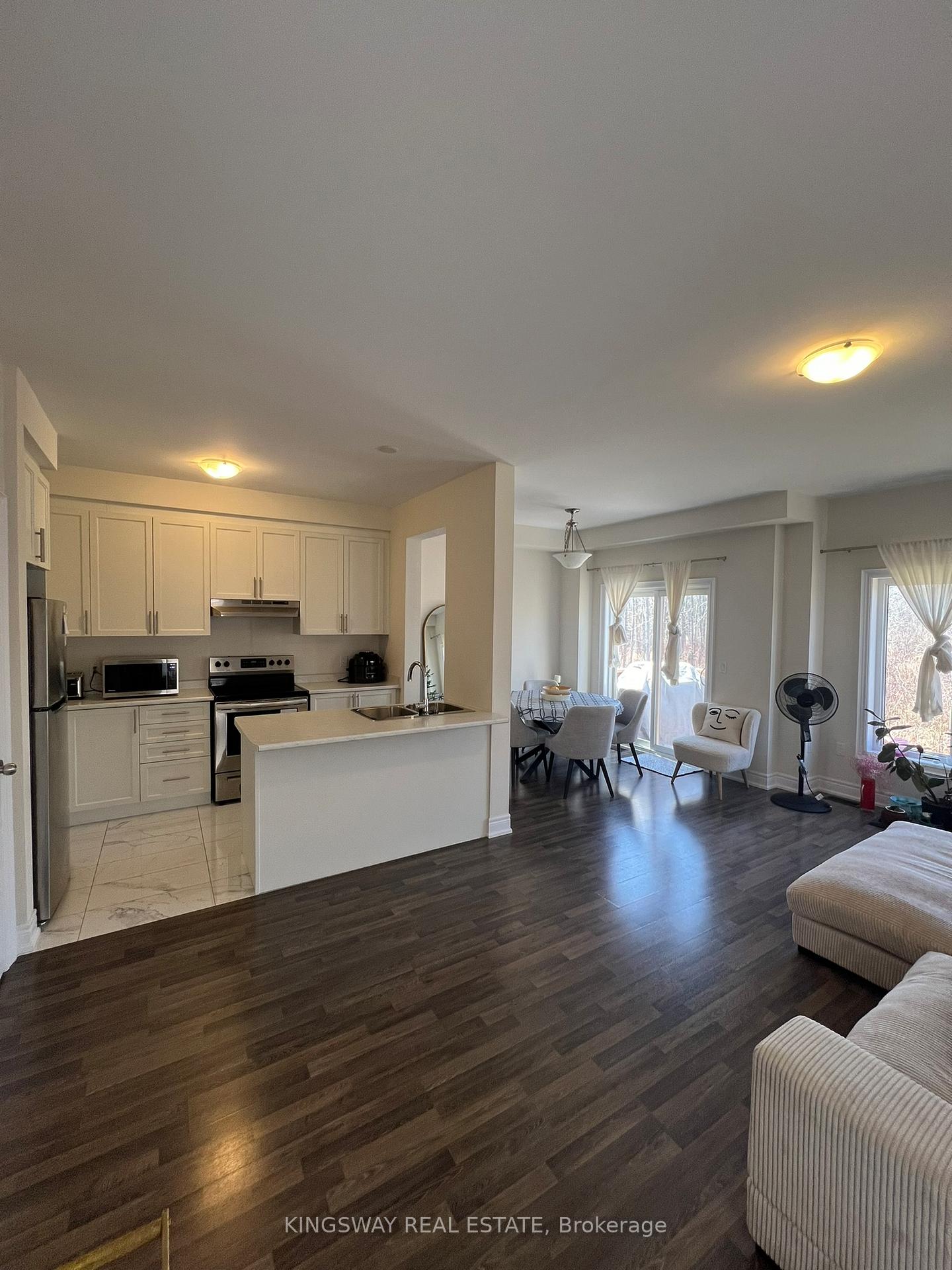 Photo 24 of 255 Atkinson Street, Clearview, Stayner — HOMEH
