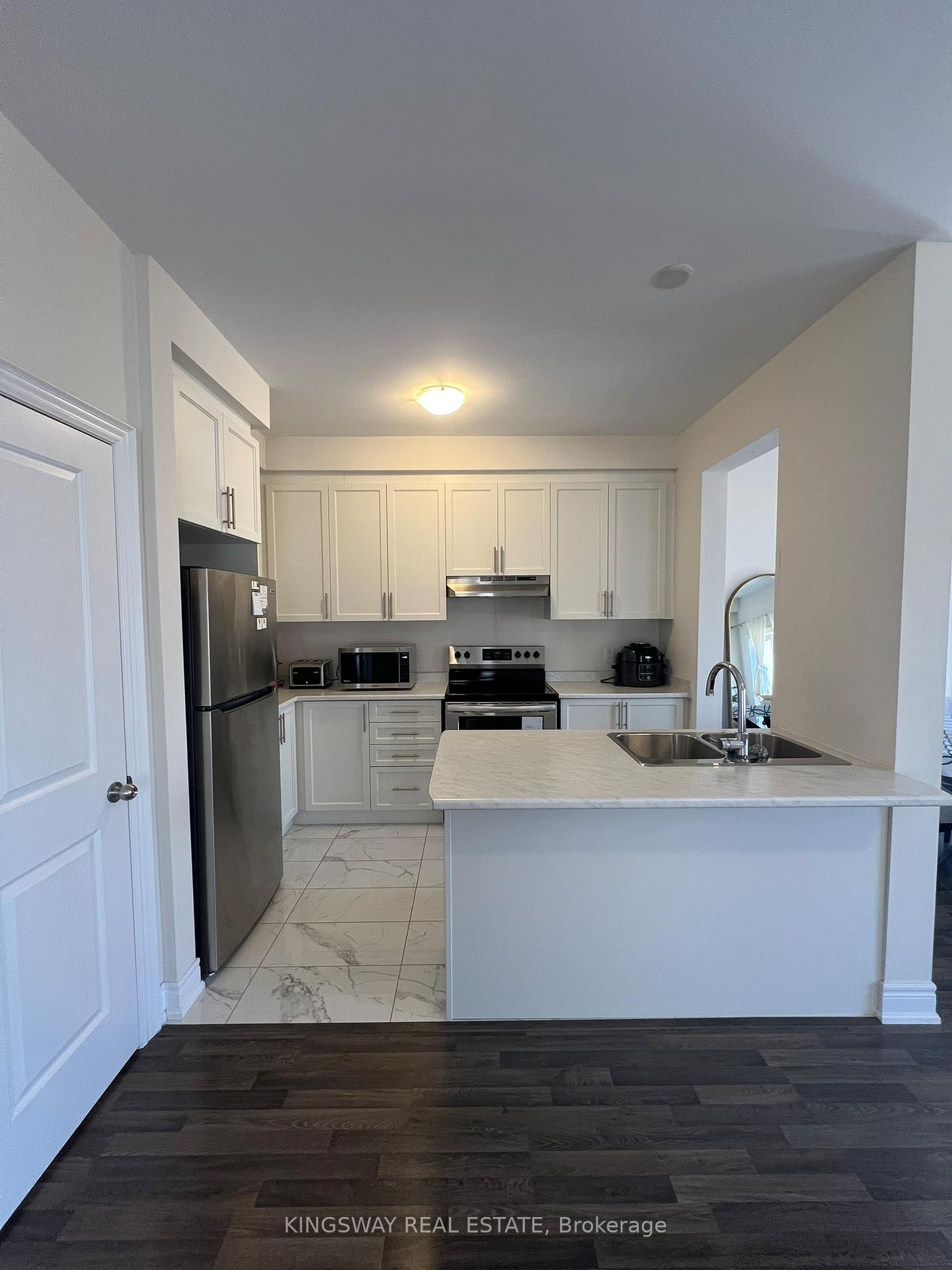 Photo 19 of 255 Atkinson Street, Clearview, Stayner — HOMEH