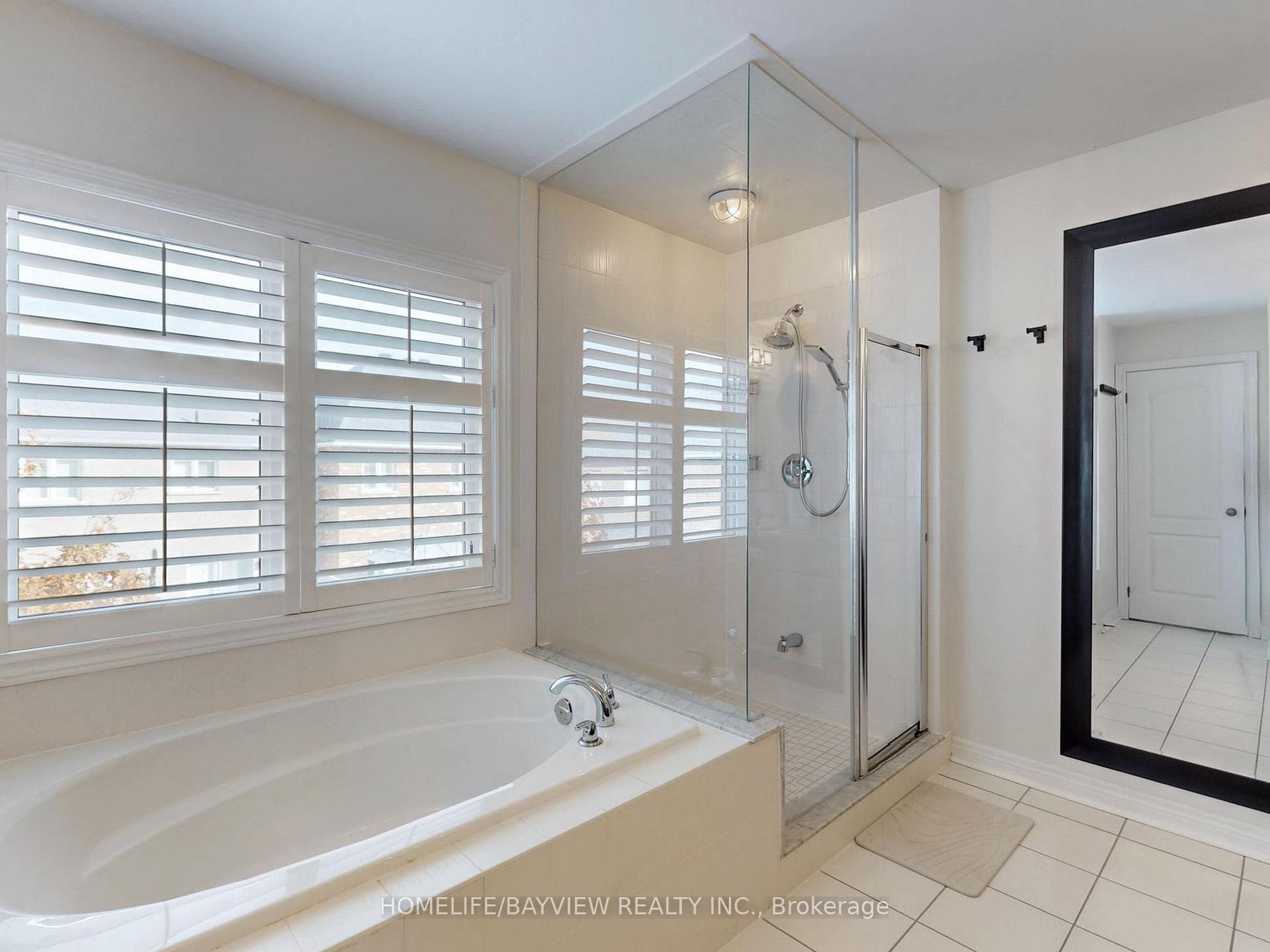 Photo 9 of 21 Pelister Drive, Markham, Greensborough — HOMEH