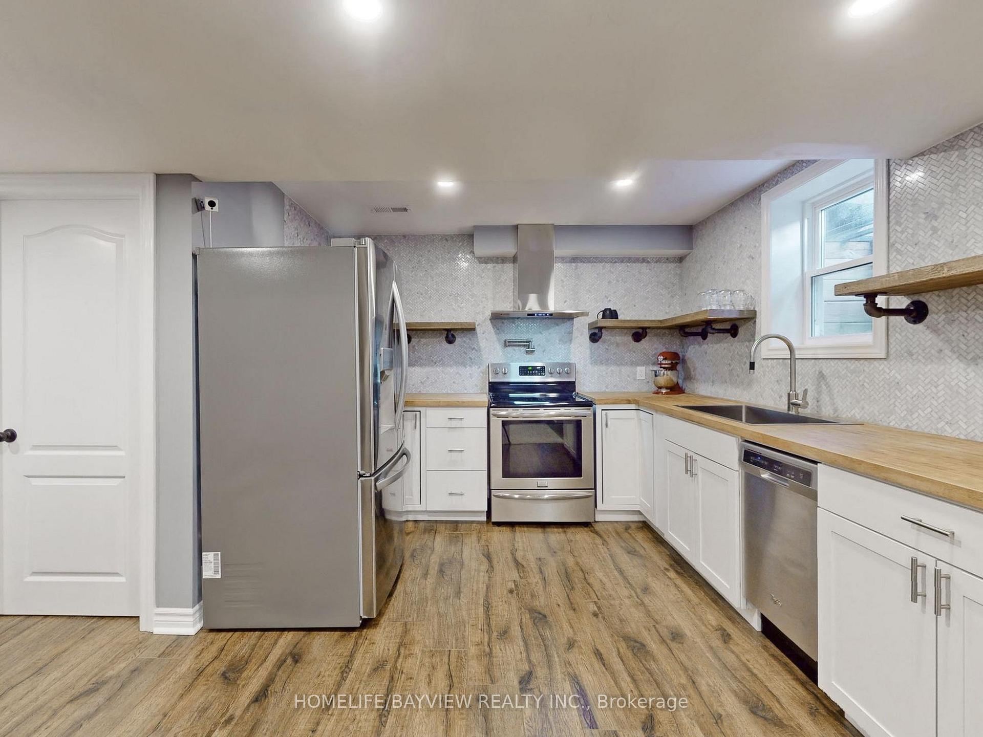 Photo 35 of 21 Pelister Drive, Markham, Greensborough — HOMEH