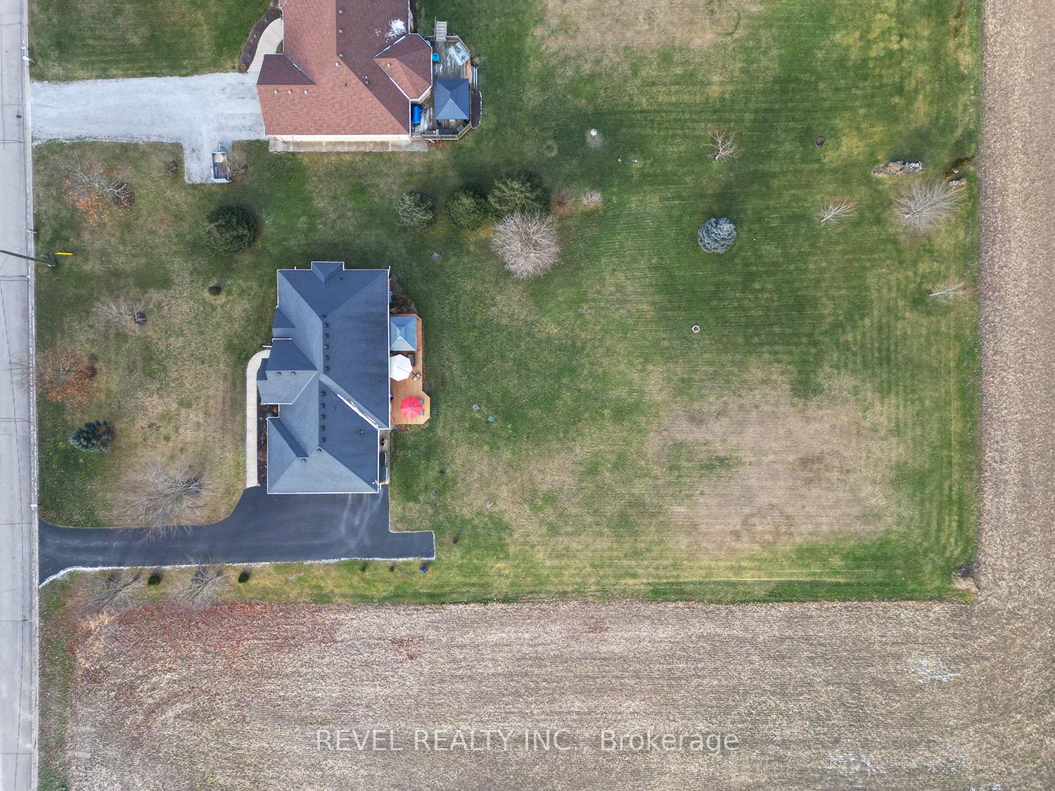 Photo 33 of 15 Burton Avenue, Brant, Brantford Twp — HOMEH