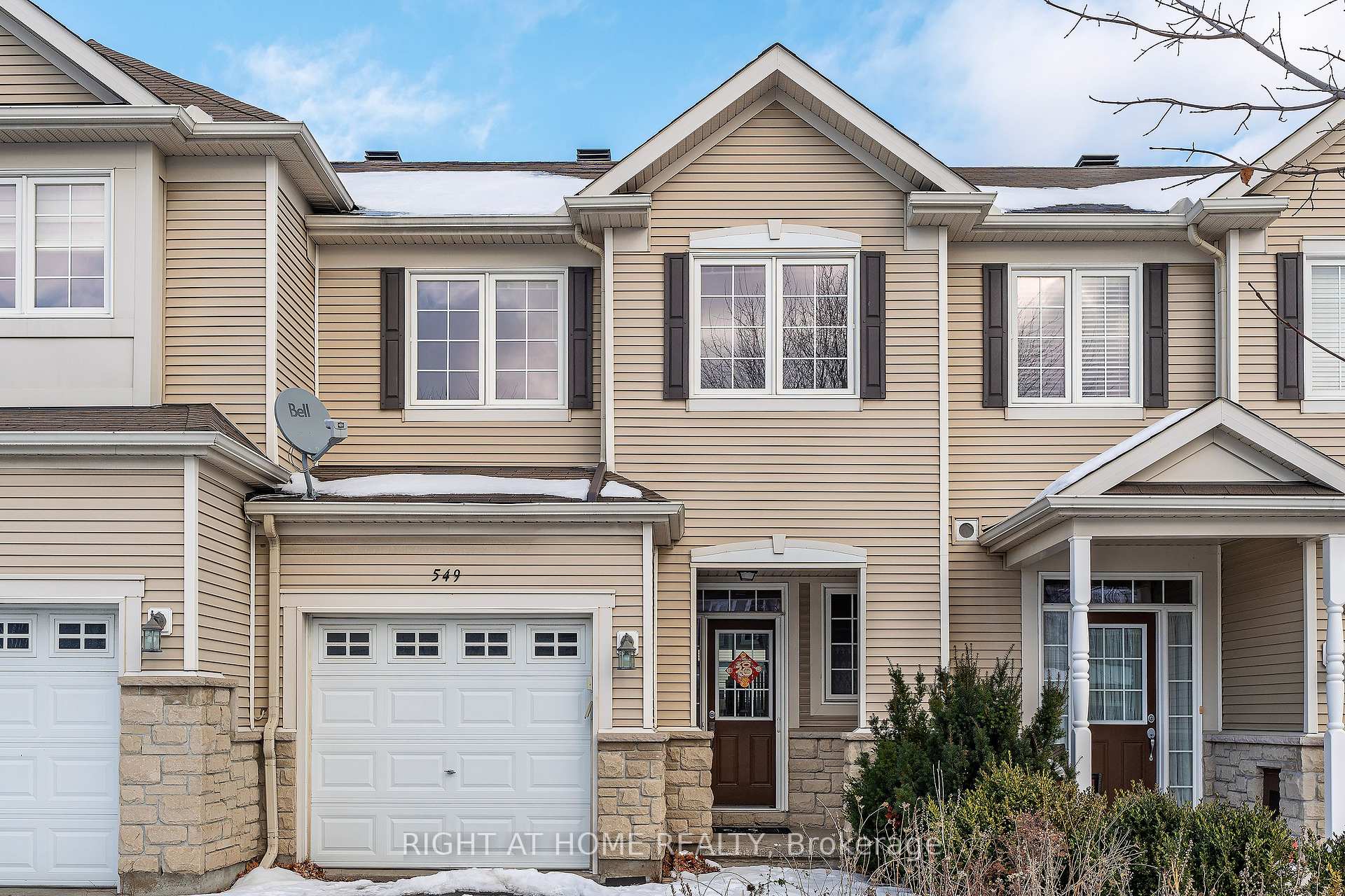 Photo 1 of 549 Ashbourne Crescent, Ottawa, Barrhaven - Stonebridge — HOMEH