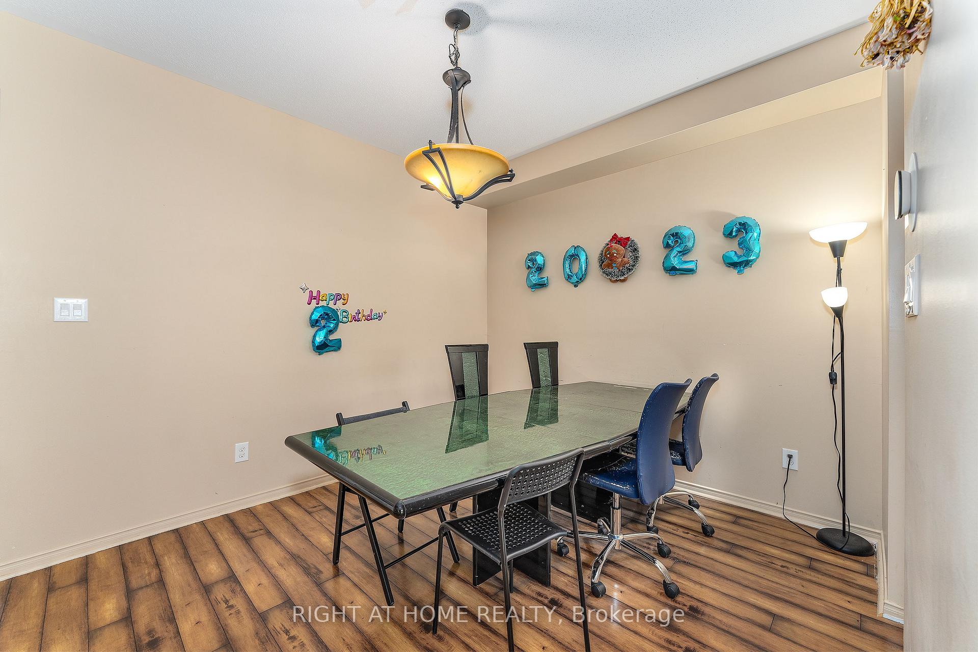 Photo 12 of 549 Ashbourne Crescent, Ottawa, Barrhaven - Stonebridge — HOMEH