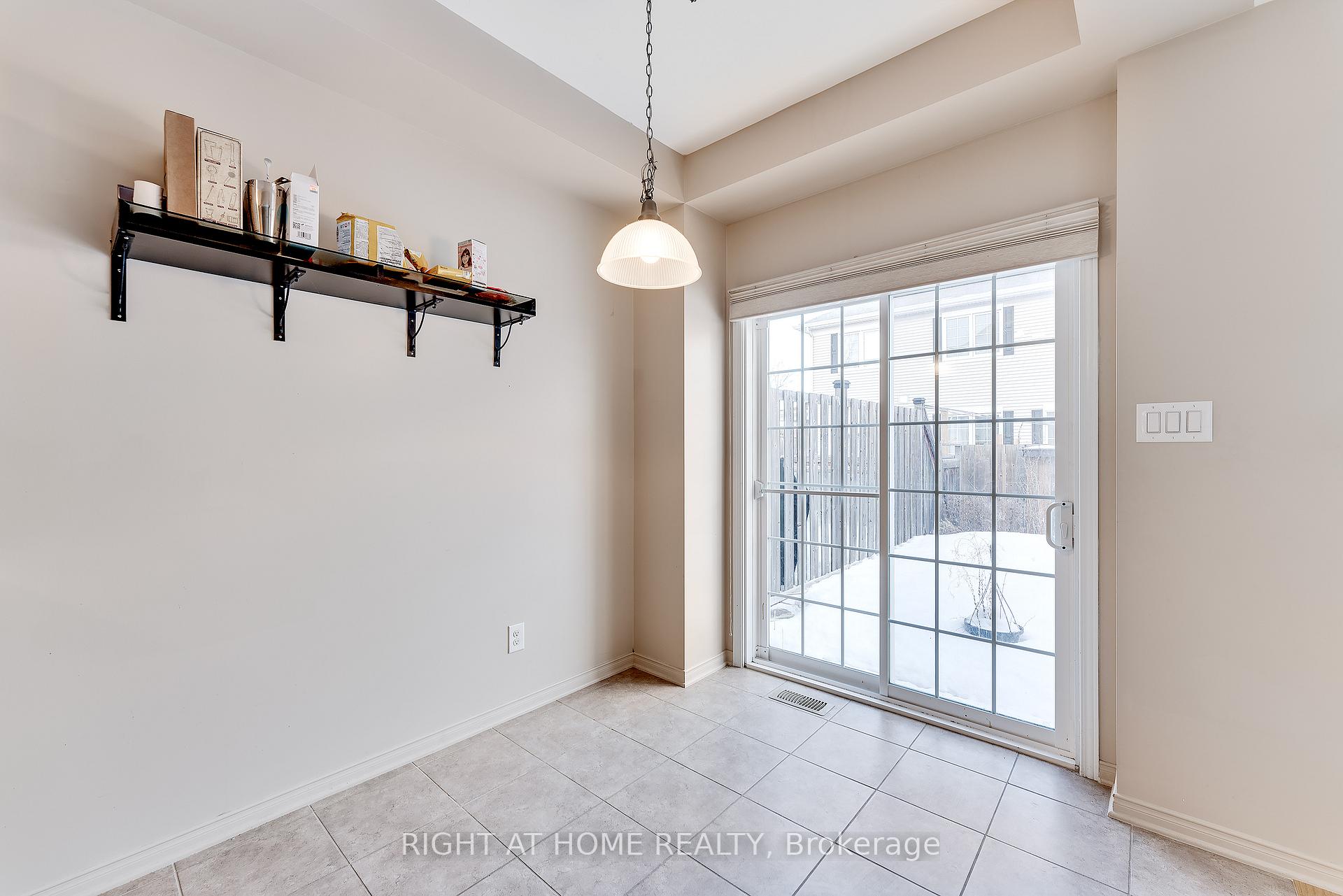 Photo 17 of 549 Ashbourne Crescent, Ottawa, Barrhaven - Stonebridge — HOMEH