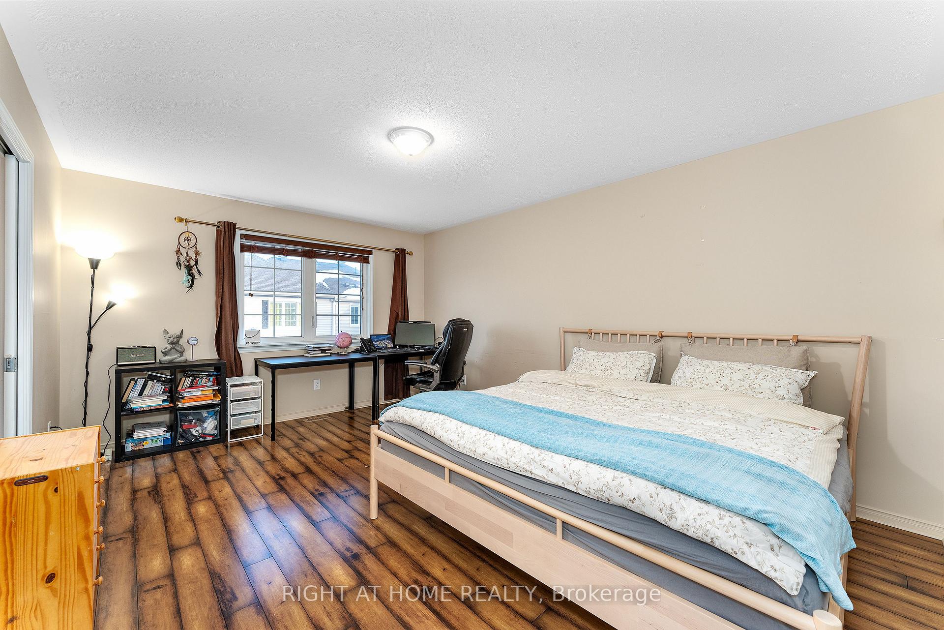 Photo 18 of 549 Ashbourne Crescent, Ottawa, Barrhaven - Stonebridge — HOMEH