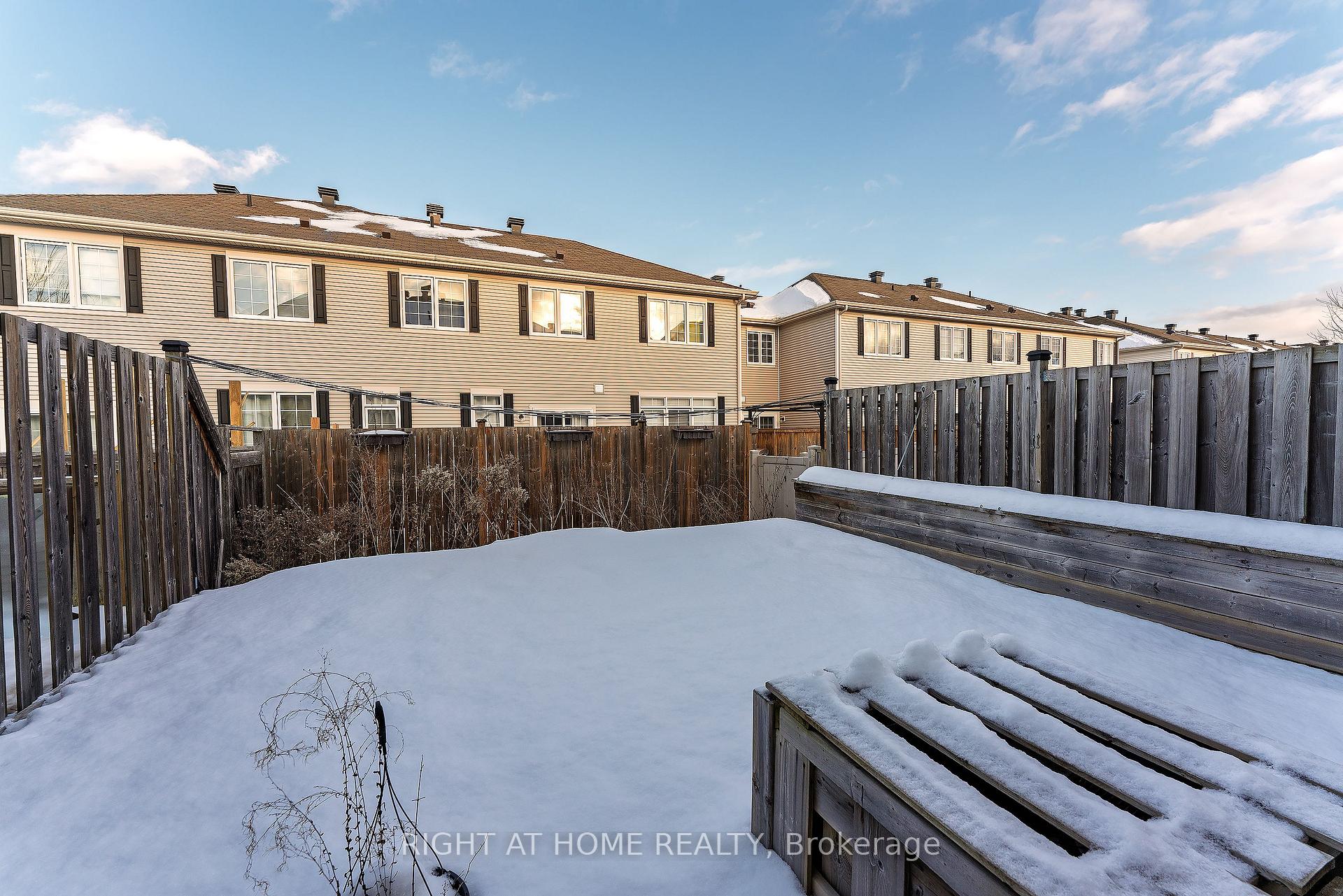 Photo 33 of 549 Ashbourne Crescent, Ottawa, Barrhaven - Stonebridge — HOMEH