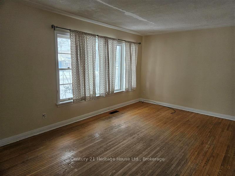 Photo 7 of 239 Hemlock Street, Waterloo — HOMEH