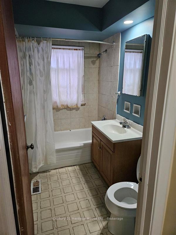 Photo 9 of 239 Hemlock Street, Waterloo — HOMEH