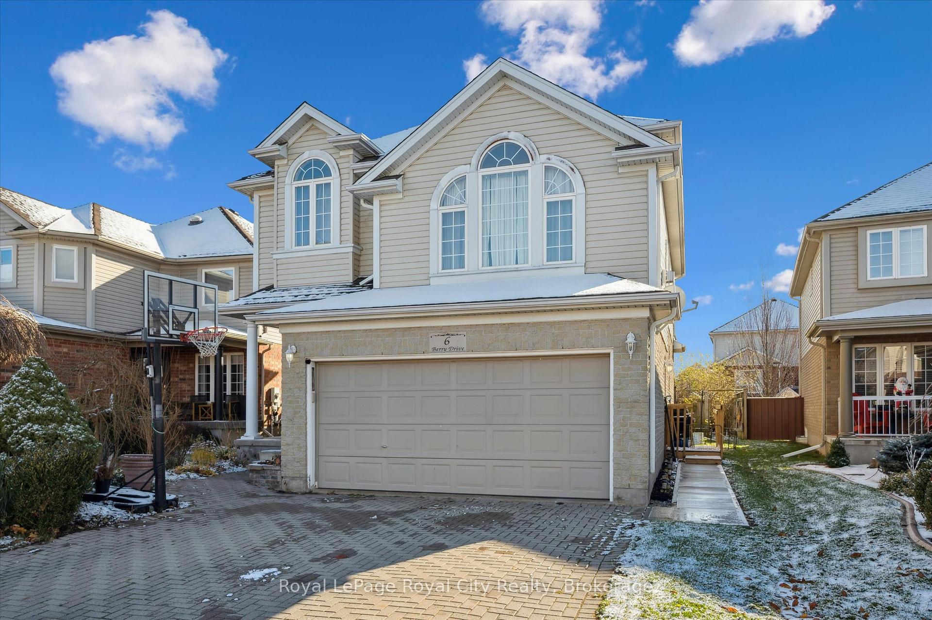 Photo 1 of 6 Berry Drive, Guelph, Kortright Hills — HOMEH