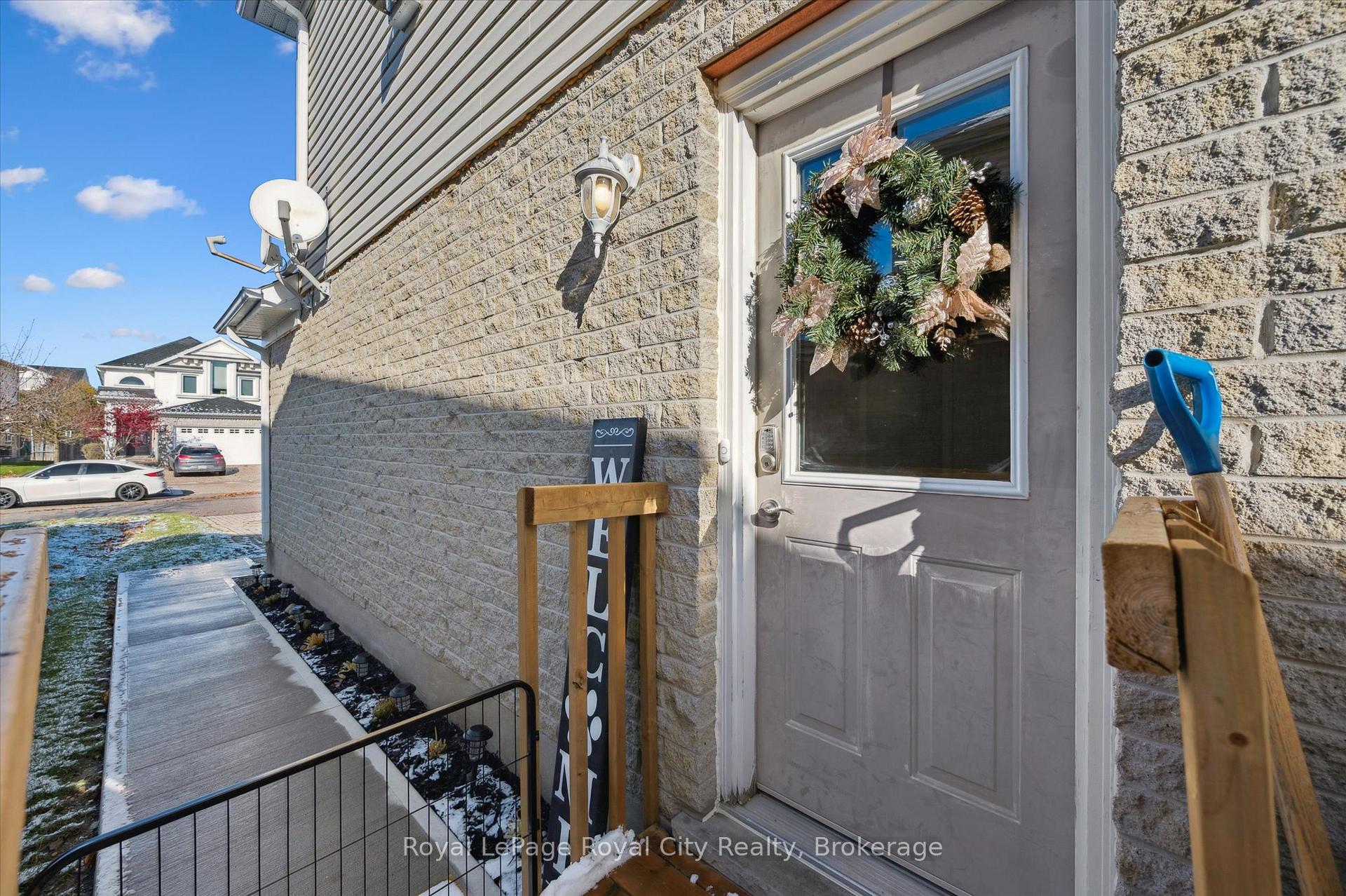 Photo 28 of 6 Berry Drive, Guelph, Kortright Hills — HOMEH