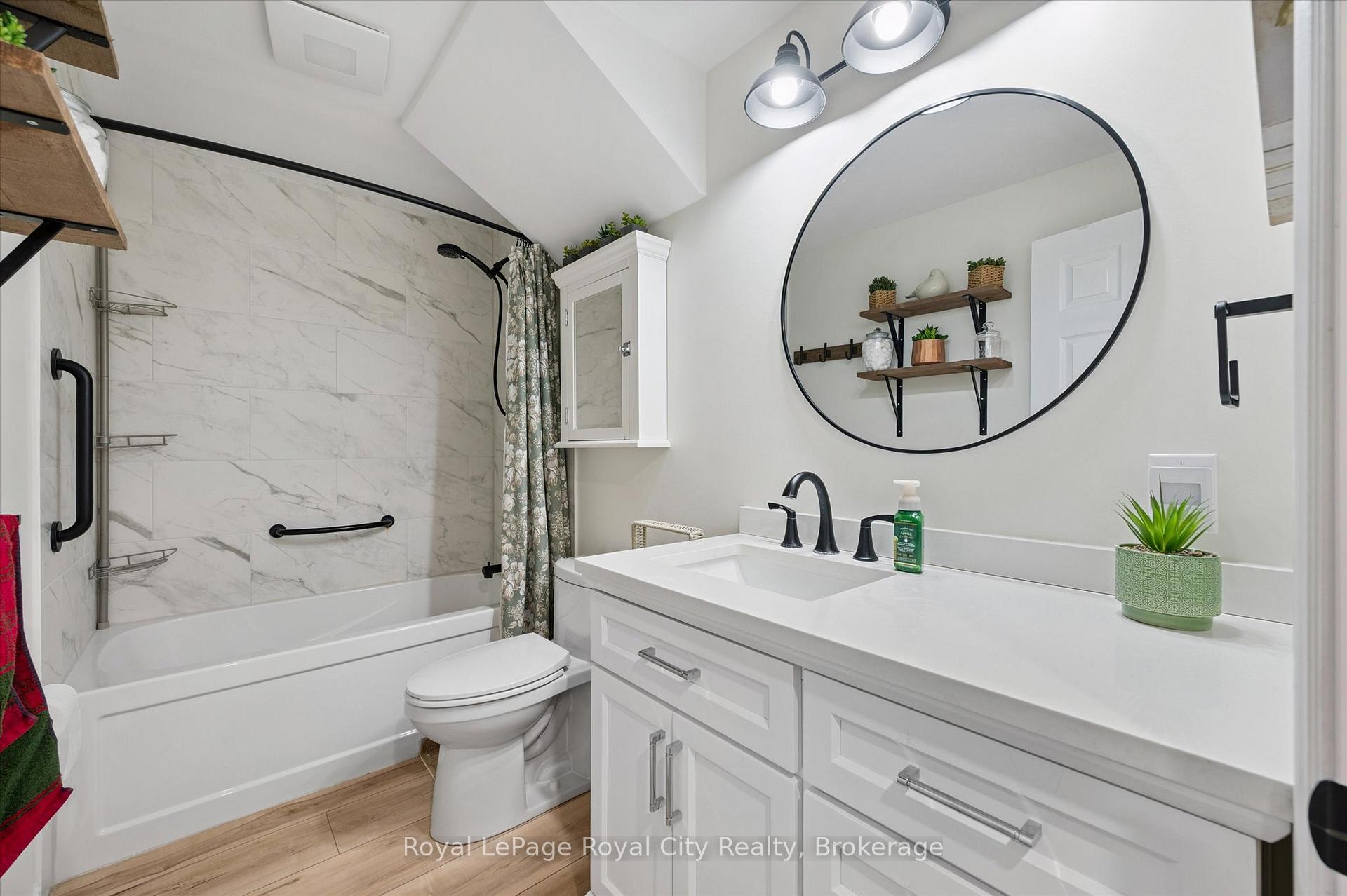 Photo 37 of 6 Berry Drive, Guelph, Kortright Hills — HOMEH