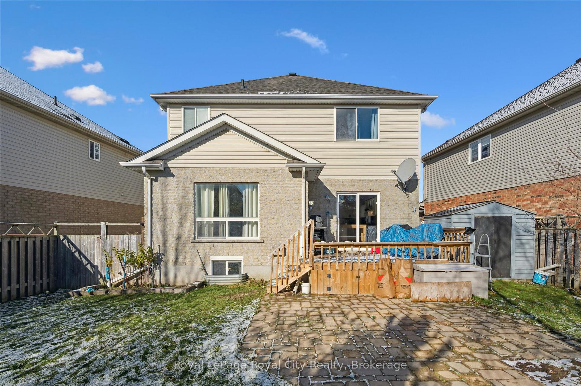 Photo 38 of 6 Berry Drive, Guelph, Kortright Hills — HOMEH