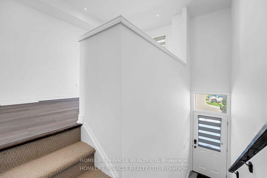Photo 6 of Unit 57, 120 Court Drive, Brant, Paris — HOMEH