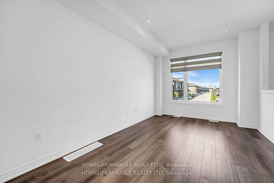 Photo 9 of Unit 57, 120 Court Drive, Brant, Paris — HOMEH