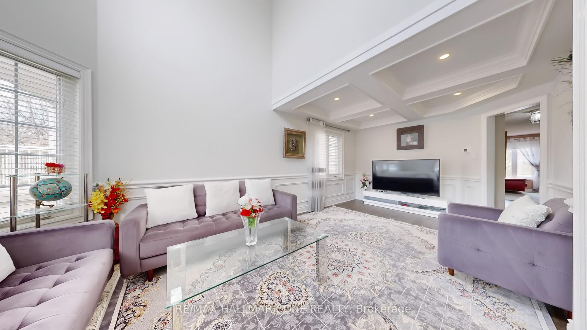 Photo 6 of 7 Laurendale Avenue, Georgina, Keswick South — HOMEH