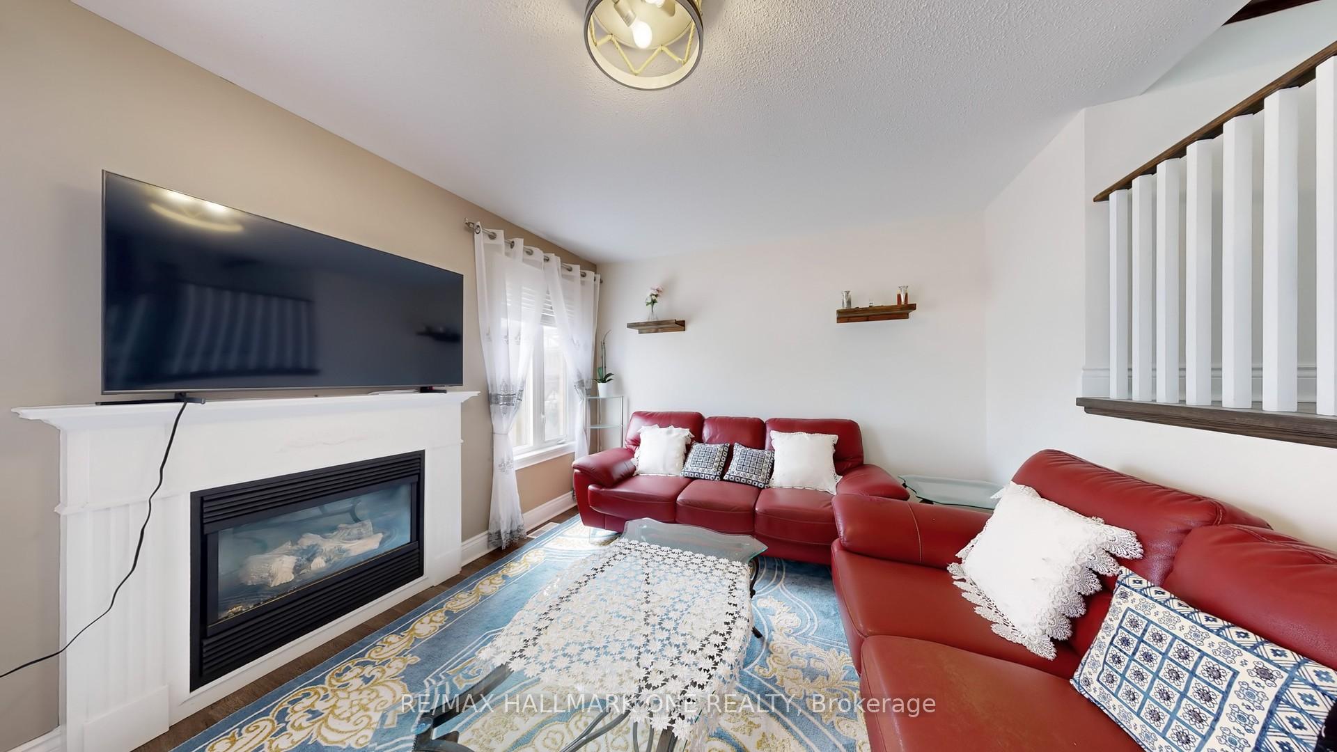 Photo 10 of 7 Laurendale Avenue, Georgina, Keswick South — HOMEH