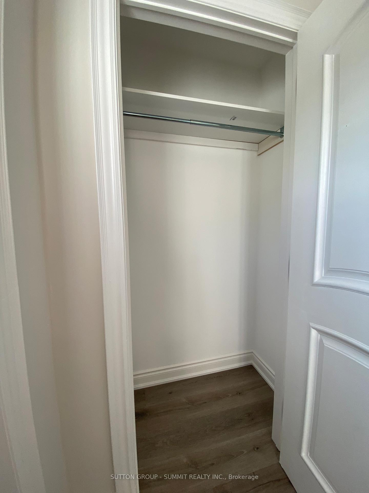 Photo 13 of Unit 7, 239 Main Street, King, Schomberg — HOMEH
