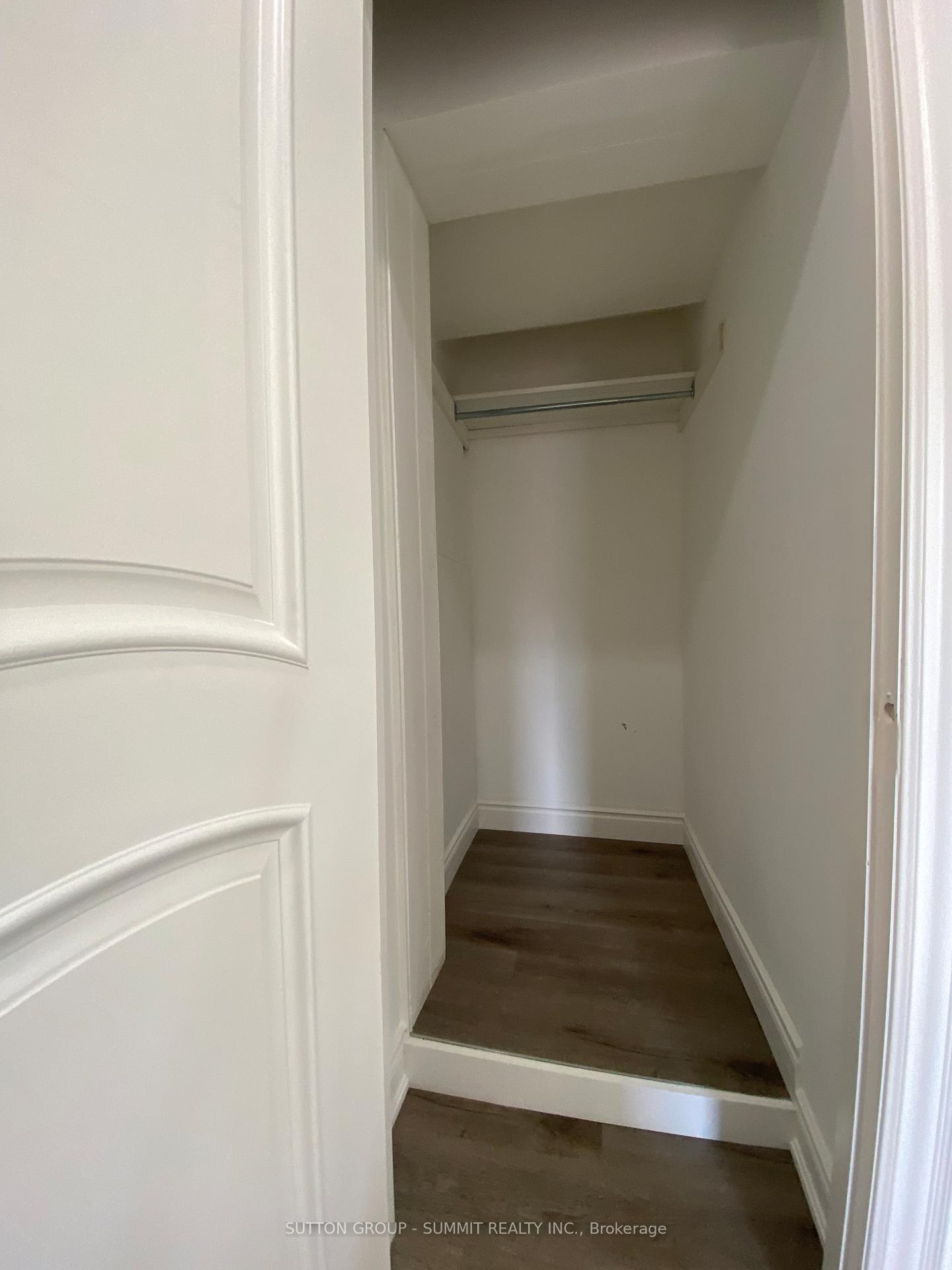 Photo 5 of Unit 7, 239 Main Street, King, Schomberg — HOMEH