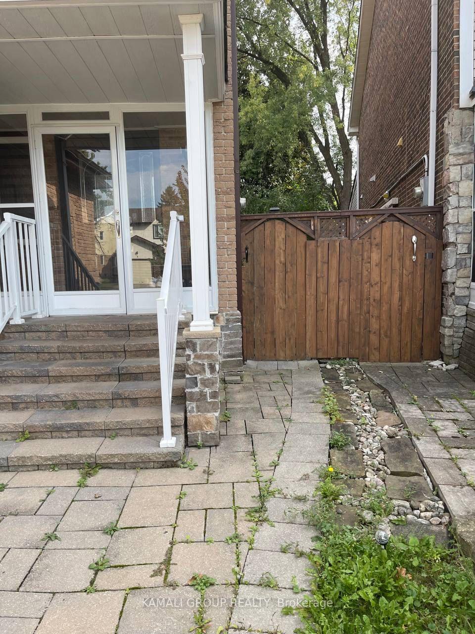 Photo 13 of Unit Bsmt, 11 Durie Lane, Markham, Aileen-Willowbrook — HOMEH
