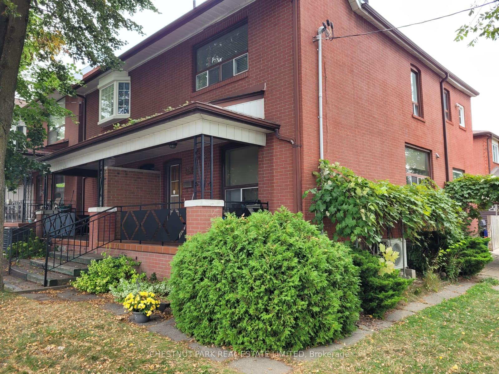 Front of 29 Via Italia Road