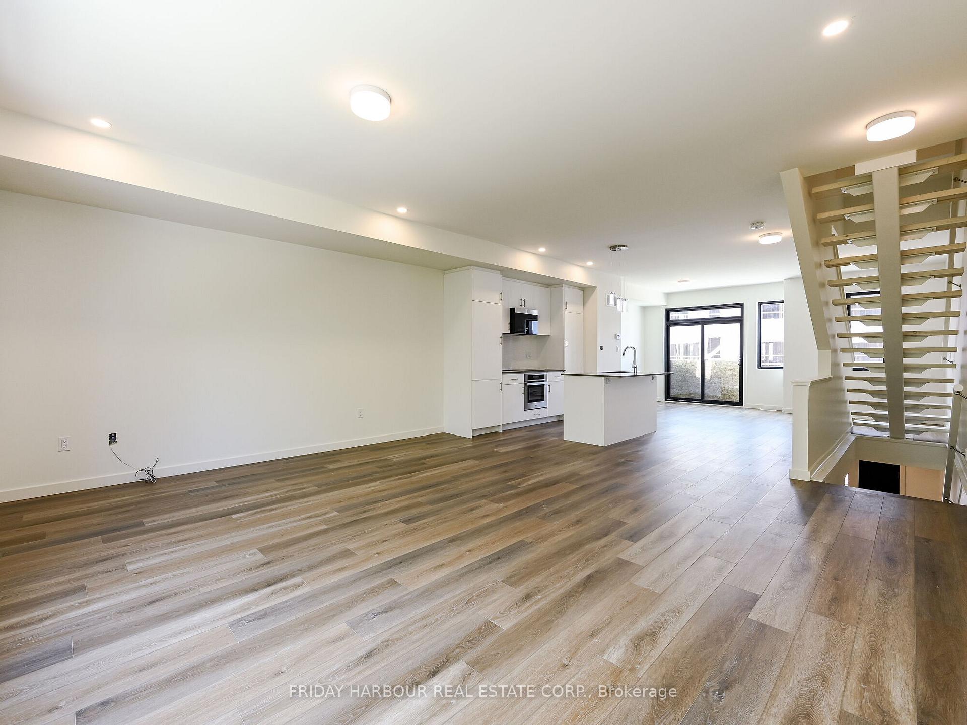 Photo 5 of 26 Rainwater Lane, Barrie, Holly — HOMEH