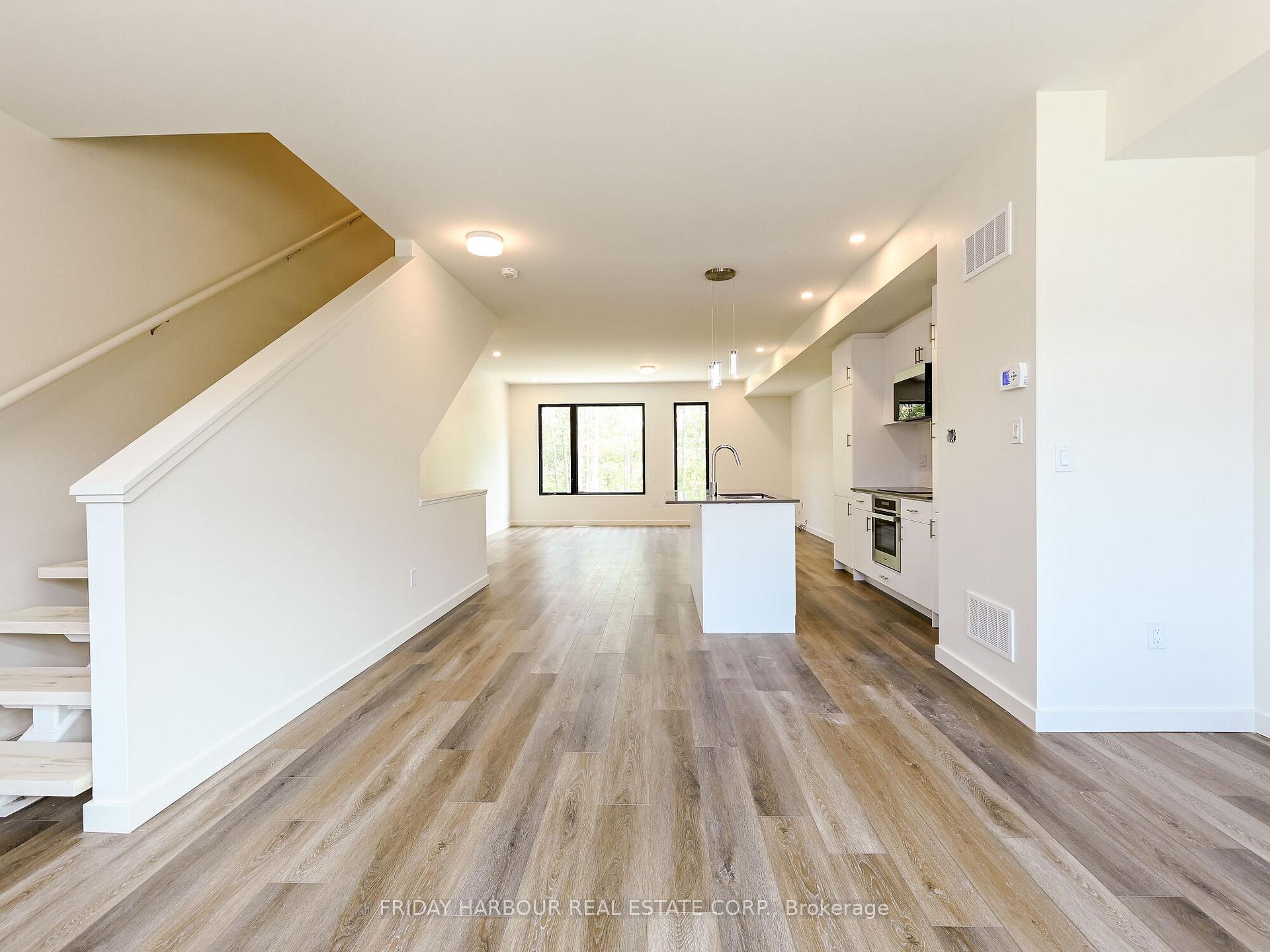 Photo 4 of 26 Rainwater Lane, Barrie, Holly — HOMEH