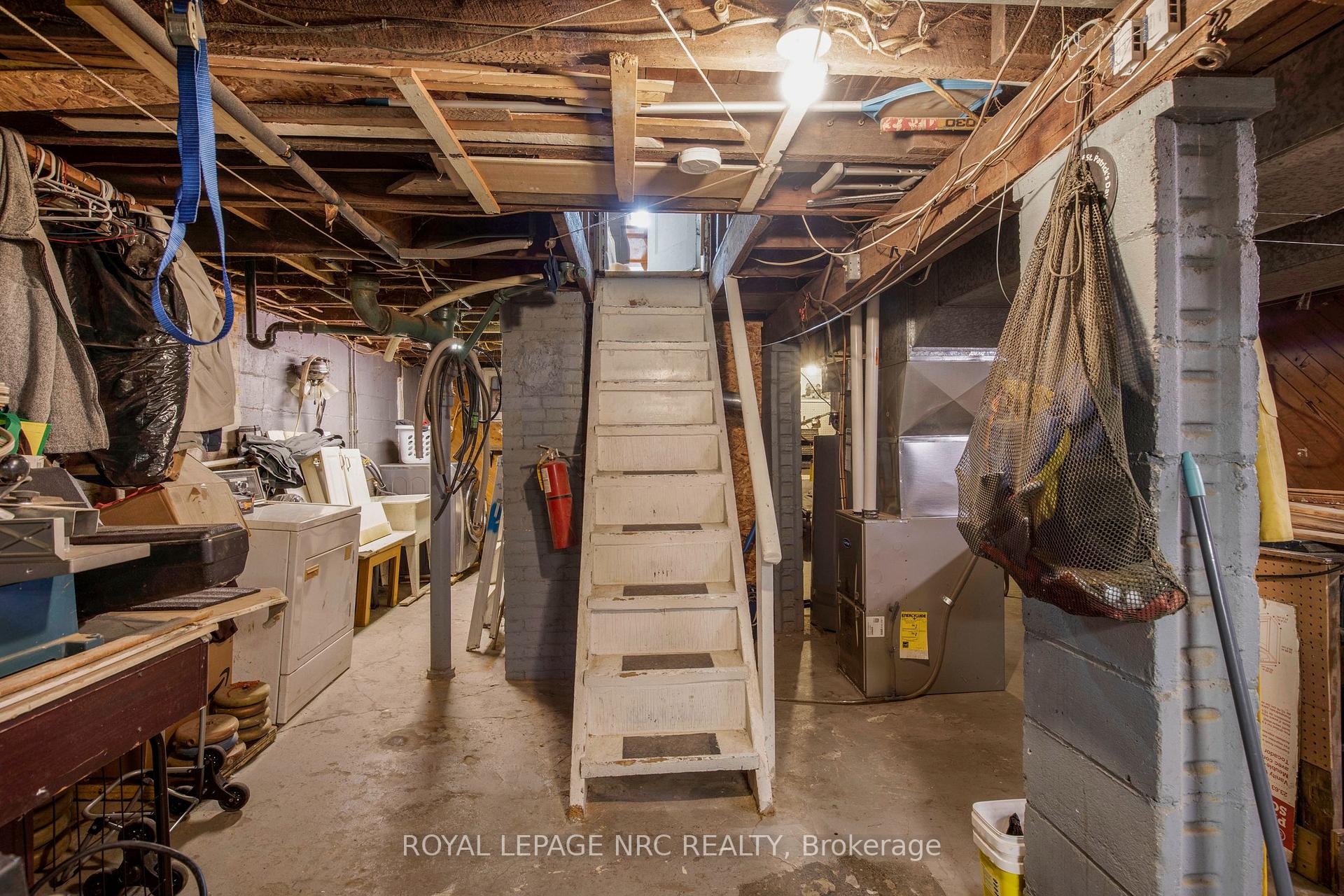 Photo 26 of 528 Catharine Street N, Hamilton, North End — HOMEH
